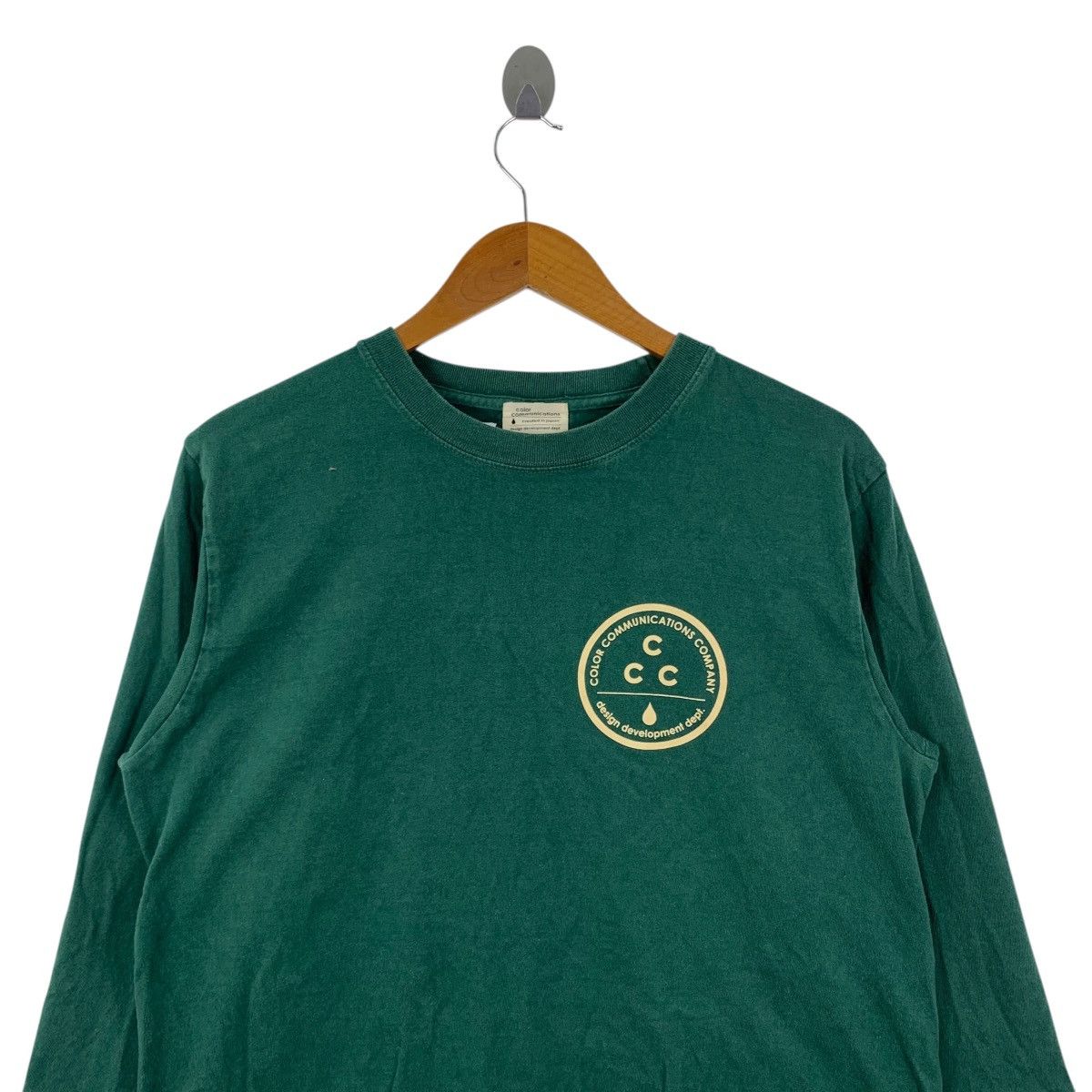 Japanese Brand COLOR COMMUNICATIONS COMPANY Japanese Brand Tshirt Size US M / EU 48-50 / 2 - 3 Thumbnail