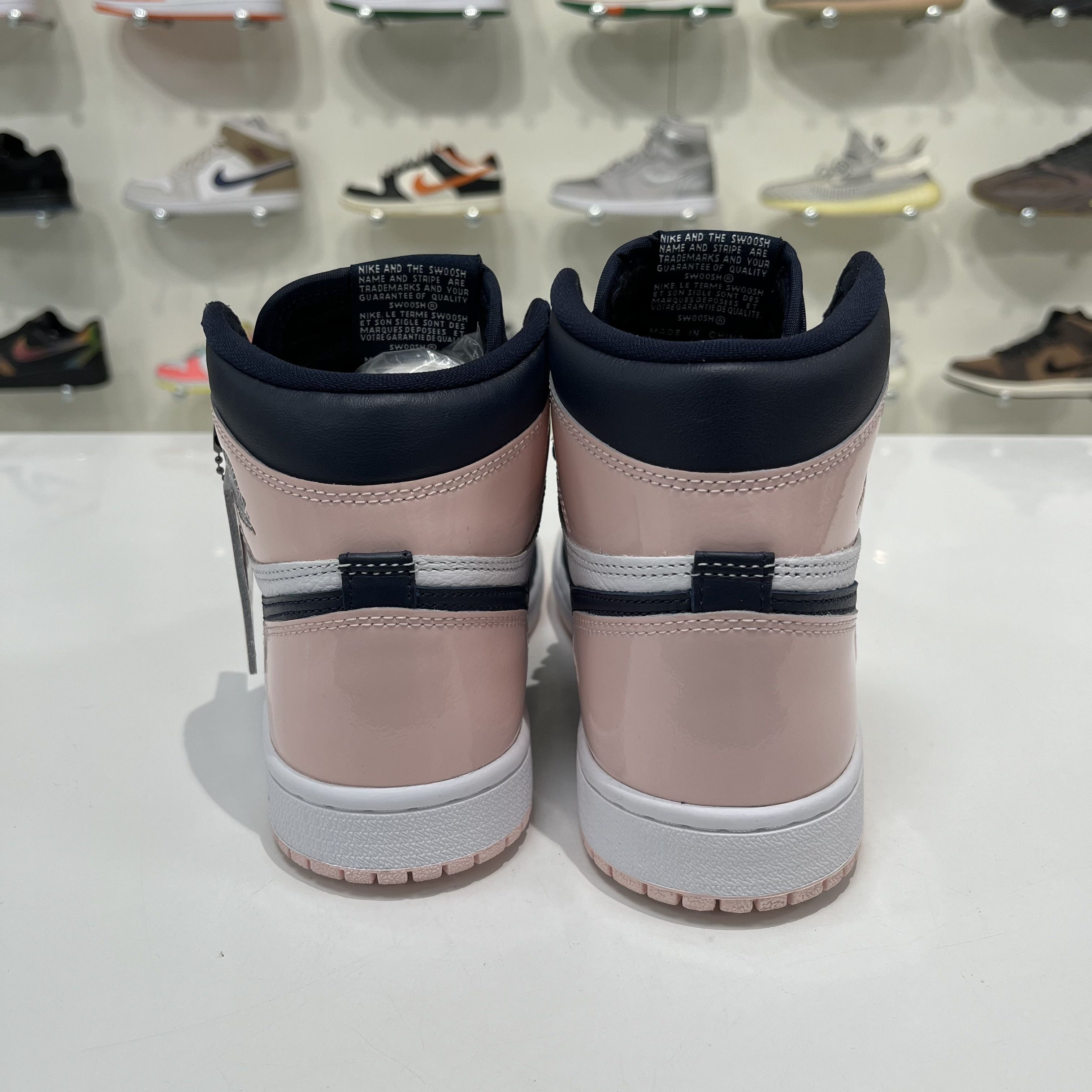 Nike Air Jordan 1 Retro High Og Atmosphere Size US 6 / IT 36 - 3 Thumbnail