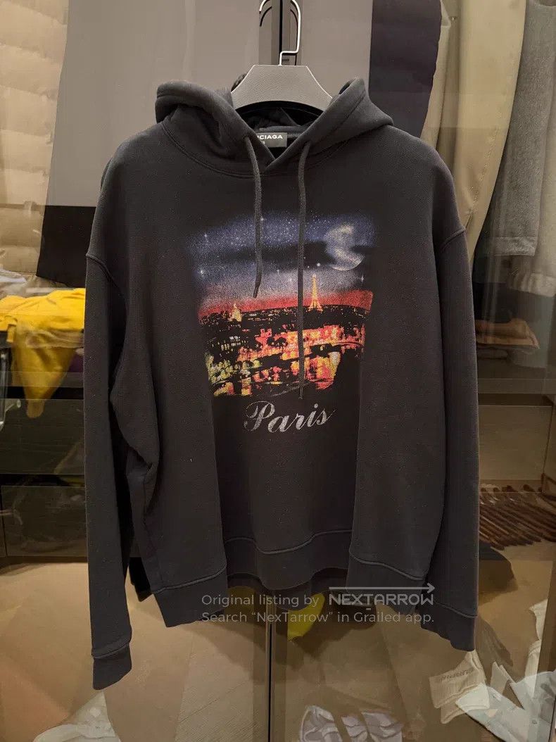 Balenciaga Balenciaga Night Scene Hoodie Sweatshirt Size US M / EU 48-50 / 2 - 1 Thumbnail