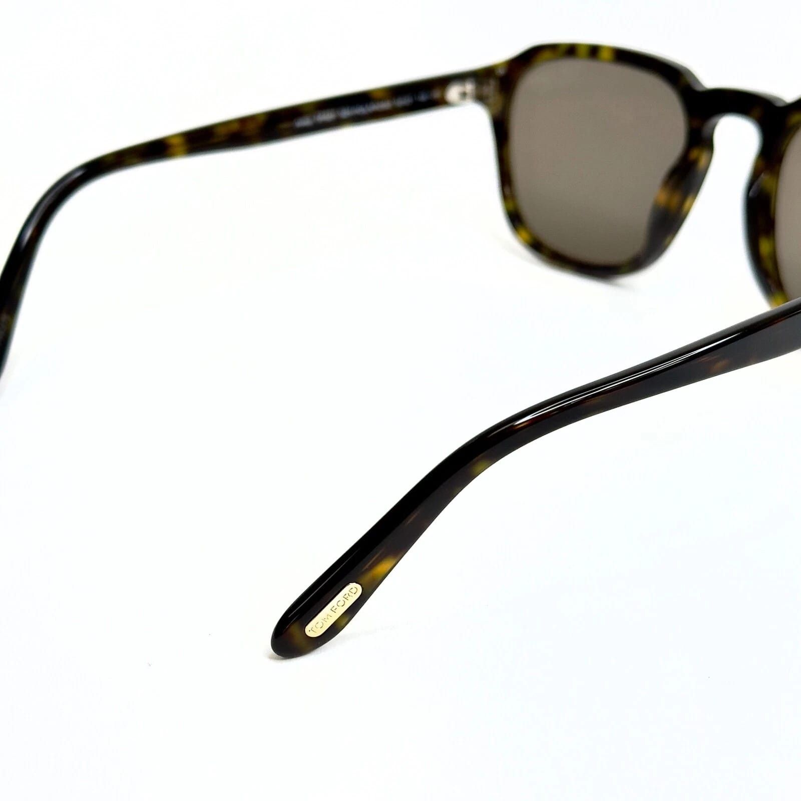 Tom Ford TOM FORD AVERY FT0931 52H Brown POLARIZED Sunglasses 931 Size ONE SIZE - 4 Thumbnail
