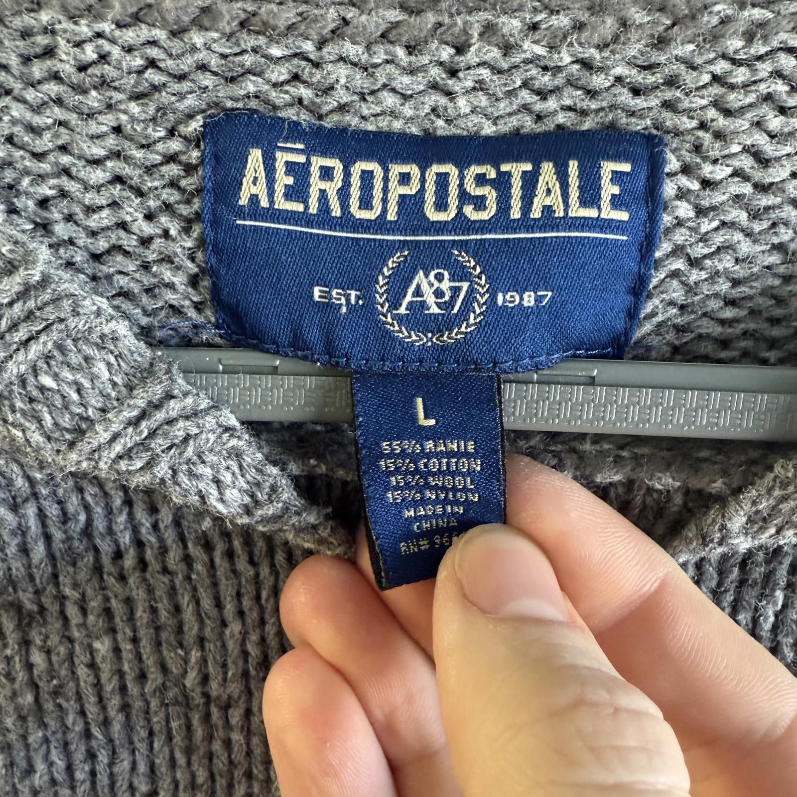 Aeropostale Vintage Aeropostale Knit Sweater with sick aztec pattern Size US L / EU 52-54 / 3 - 3 Thumbnail