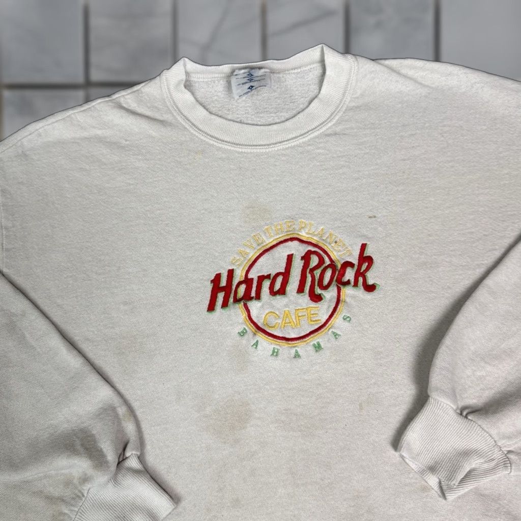 Hard Rock Cafe VINTAGE Hard Rock Cafe Sweatshirt Mens L White Bahamas 90s Logo Embroidered Retro 80s 90s Boys Mens Size US L / EU 52-54 / 3 - 1 Thumbnail