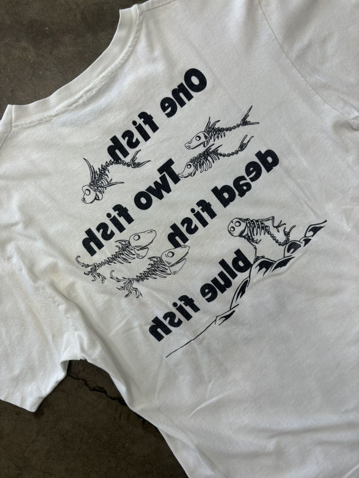 Vintage Vintage Dr. Seuss One Fish Two Fish Single Stitch Tee Large Size US M / EU 48-50 / 2 - 5 Thumbnail