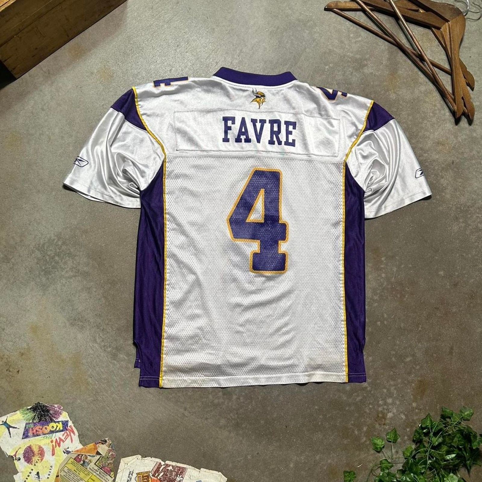 Reebok Vintage Reebok Brett Favre NFL Jersey Football Tee Shirt Size US L / EU 52-54 / 3 - 1 Thumbnail