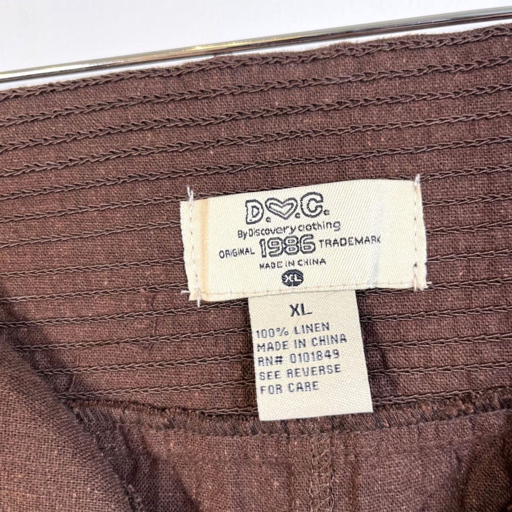 Vintage Discovery Clothing Skirt 2XL Brown Linen Button Front Tie Waist Short Pockets 100% Linen Knit Solid Mini Women's Skirt Size 40" / US 18 - 3 Thumbnail