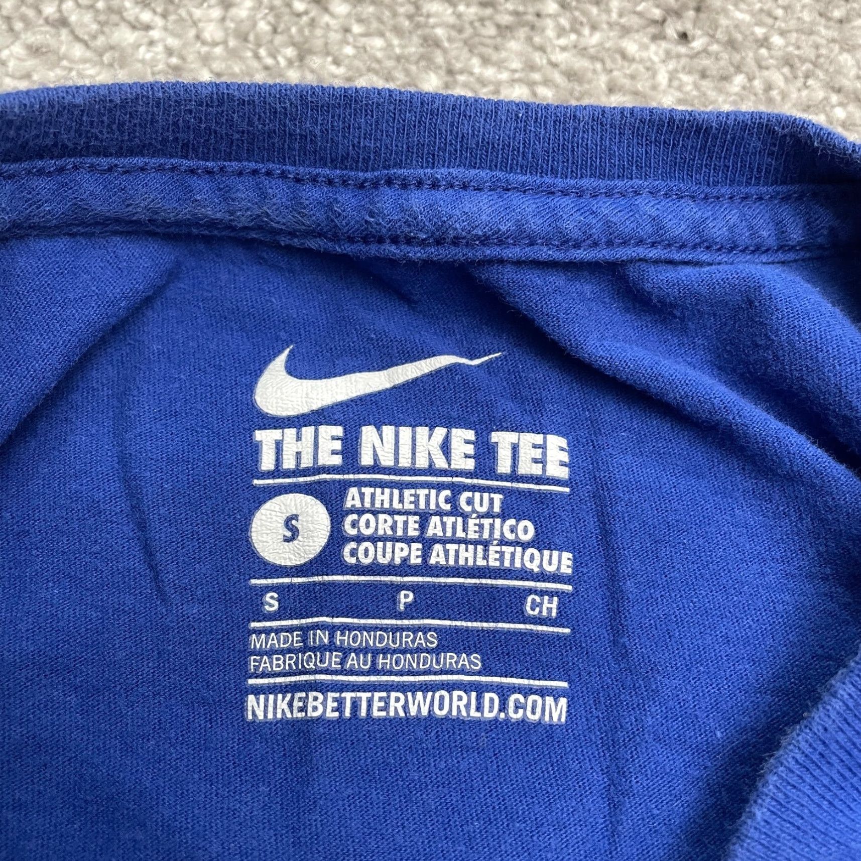 Nike Nike T-Shirt Womens Small Blue Athletic Fit Crew Neck Casual Top Size S / US 4 / IT 40 - 6 Thumbnail