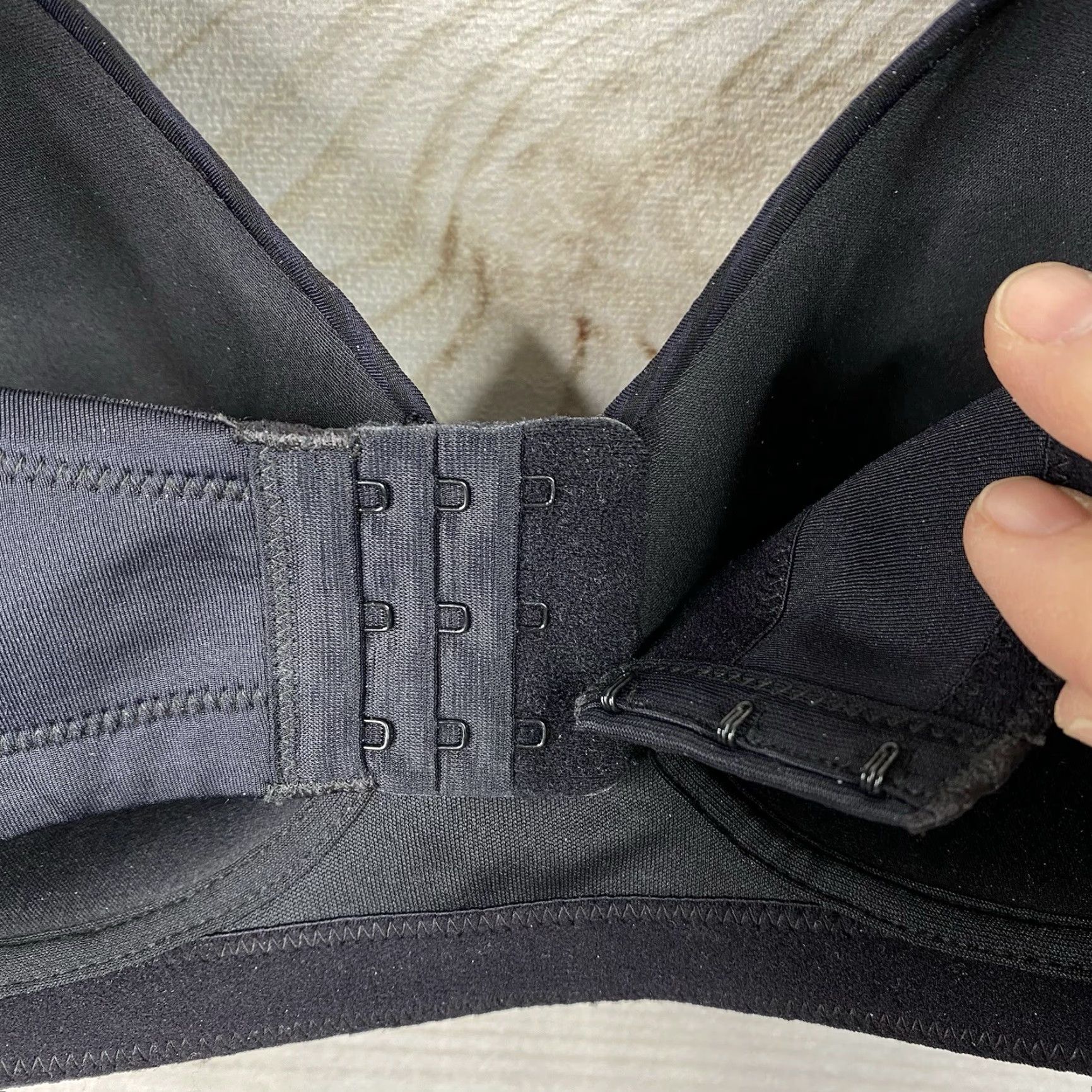 Vintage Radiant By Vanity Fair Bra 36D Black Striped Straps Convert 2 Ways NWT Size ONE SIZE - 7 Thumbnail