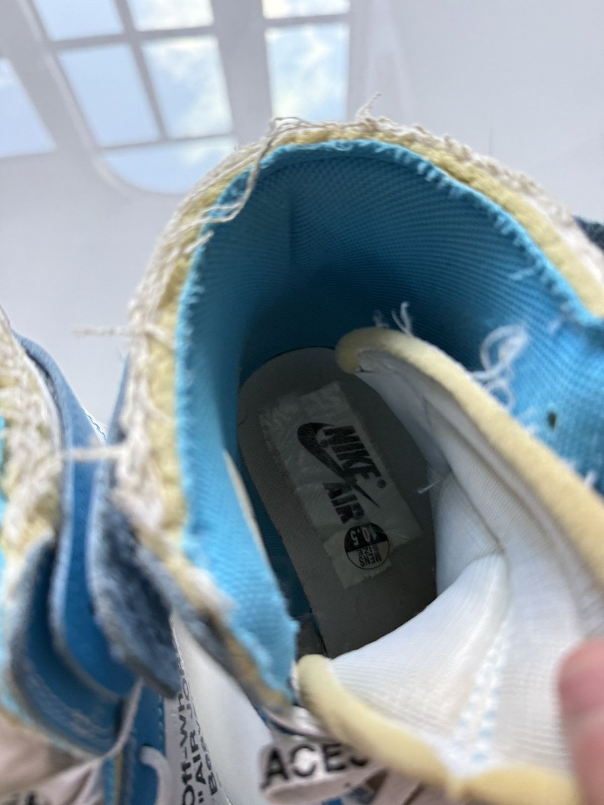 Jordan Brand × Off-White UNC Off White Jordan 1 Size US 10.5 / EU 43-44 - 5 Thumbnail