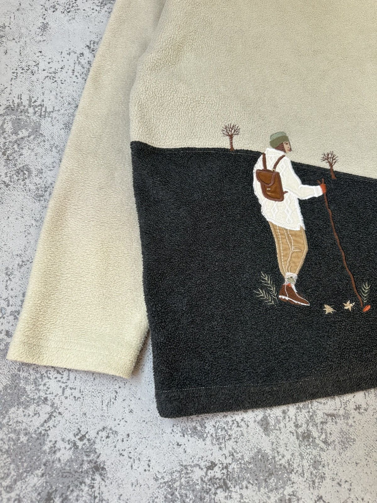 Vintage Vintage ACORN Fleece Sweatshirt Hiking Embroidery Size US XL / EU 56 / 4 - 2 Thumbnail