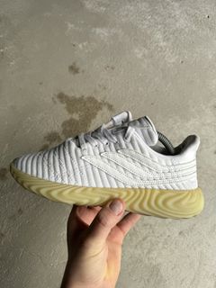 Adidas sobakov hotsell white gum