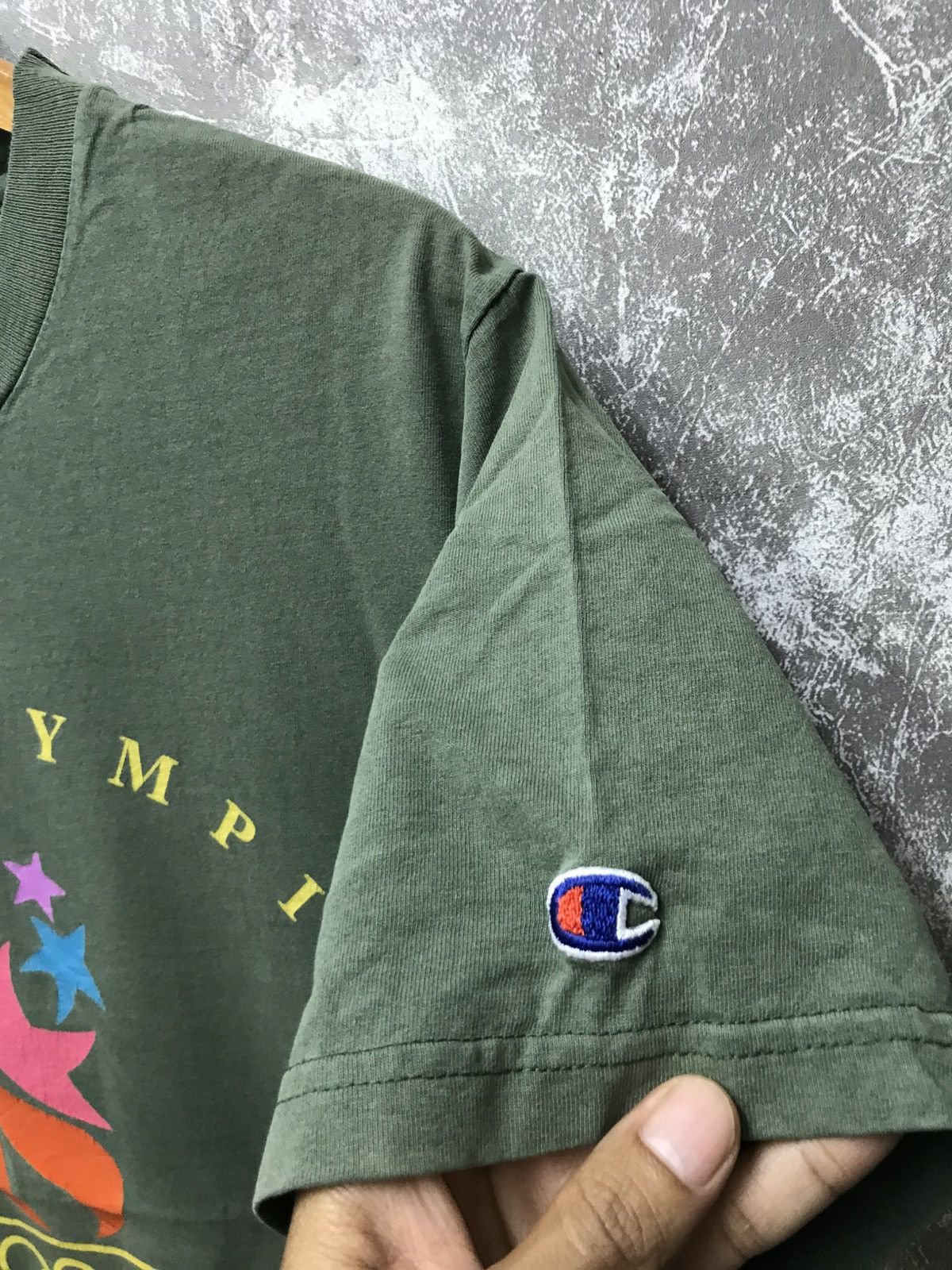 Vintage Vintage90s Champion Atlanta 1996 Faded Size US M / EU 48-50 / 2 - 6 Thumbnail