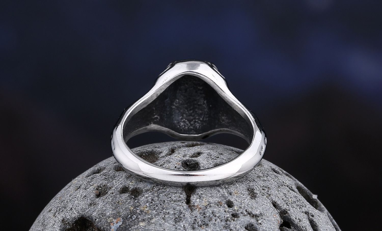 Jewelry Vintage Skull Ring Size ONE SIZE - 3 Thumbnail