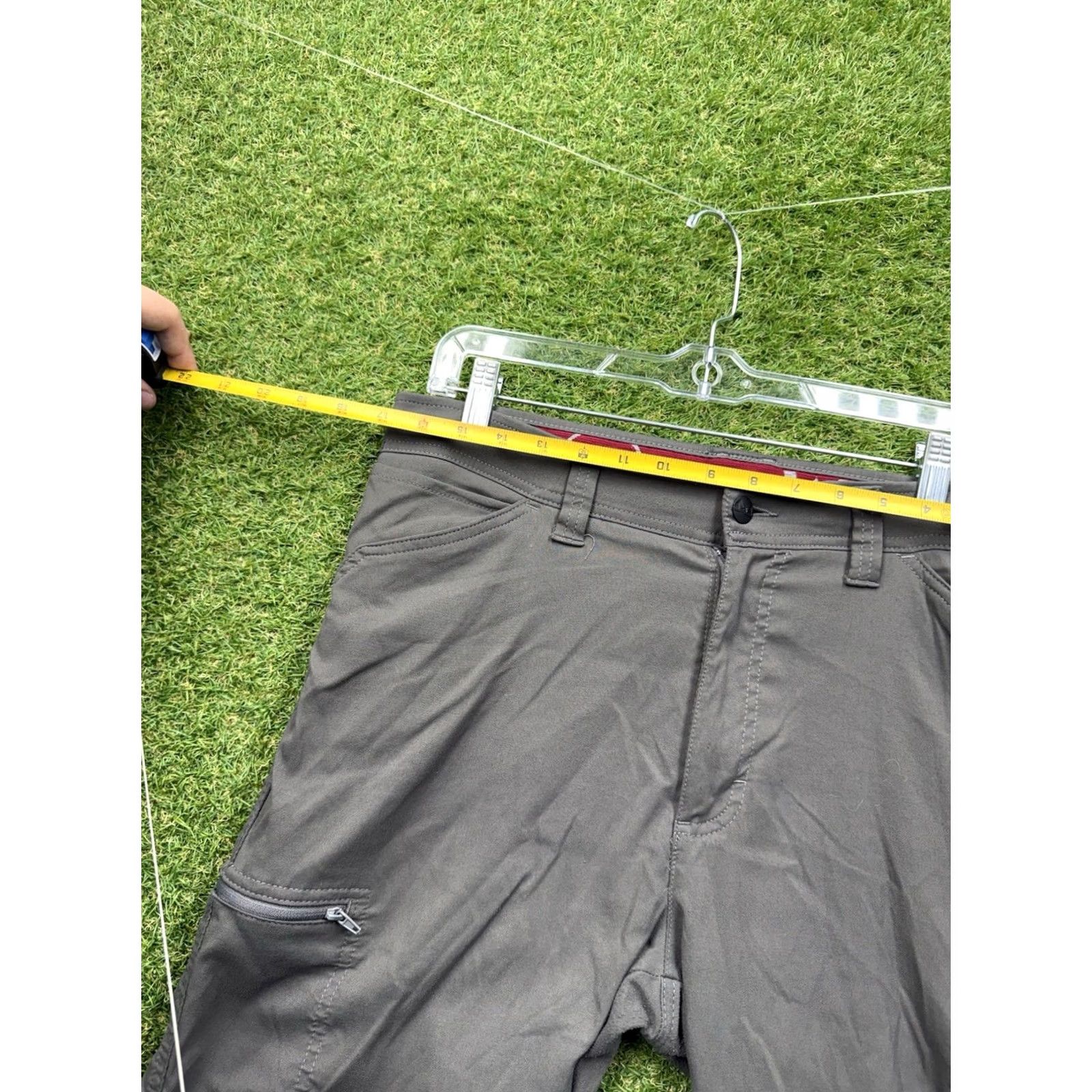 Wrangler Wrangler ATG Outdoors Pants Mens 33x32 Grey Stretch Canvas Cargo Pocket 5-Pocket Size US 33 - 3 Thumbnail