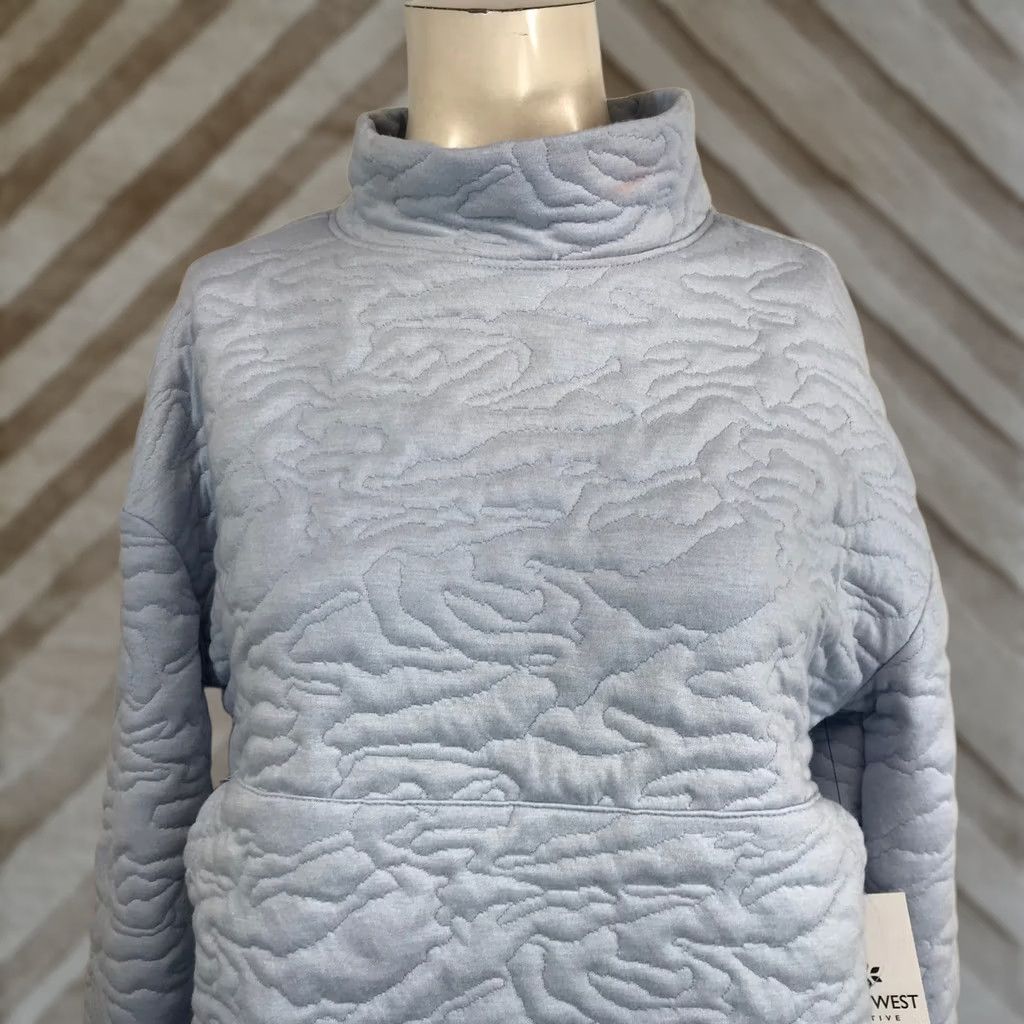 Nine West Nine West Active Quilted Mock Neck Sweatshirt Light Blue Pullover Women Size M Size S / US 4 / IT 40 - 1 Thumbnail