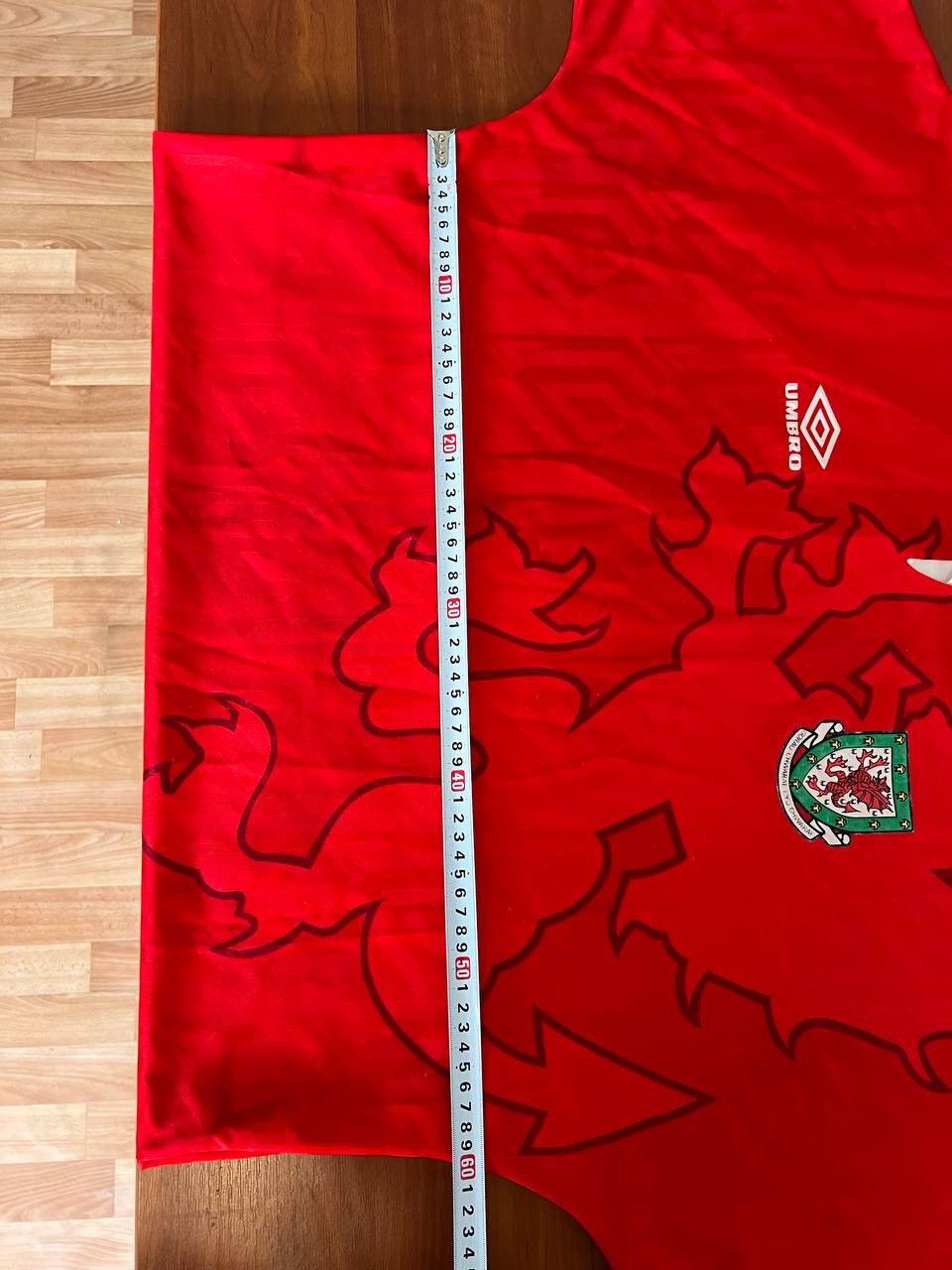 Umbro 1992/94 WALES TEAM HOME SOCCER JERSEY FOOTBALL SHIRT RARE Size US XXL / EU 58 / 5 - 23 Thumbnail