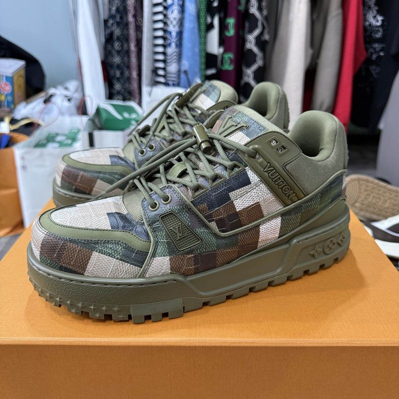 Louis Vuitton Trainer Maxi Low Sneakers in Green 0079