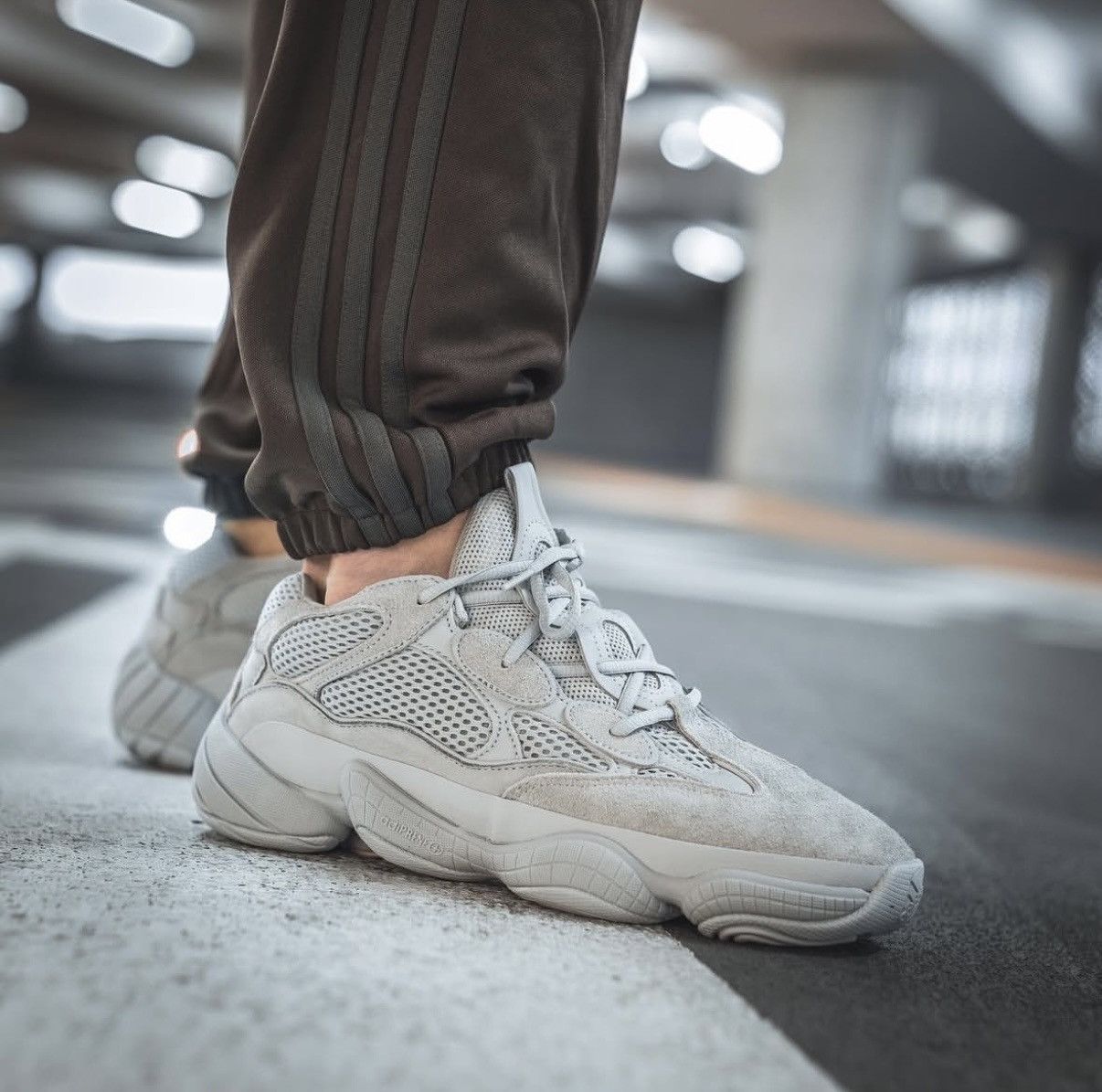 Adidas × Kanye West × Yeezy Adidas Yeezy 500 Stone Salt Sneakers IE4783 BNWT 7 US Size US 7 / EU 40 - 3 Thumbnail