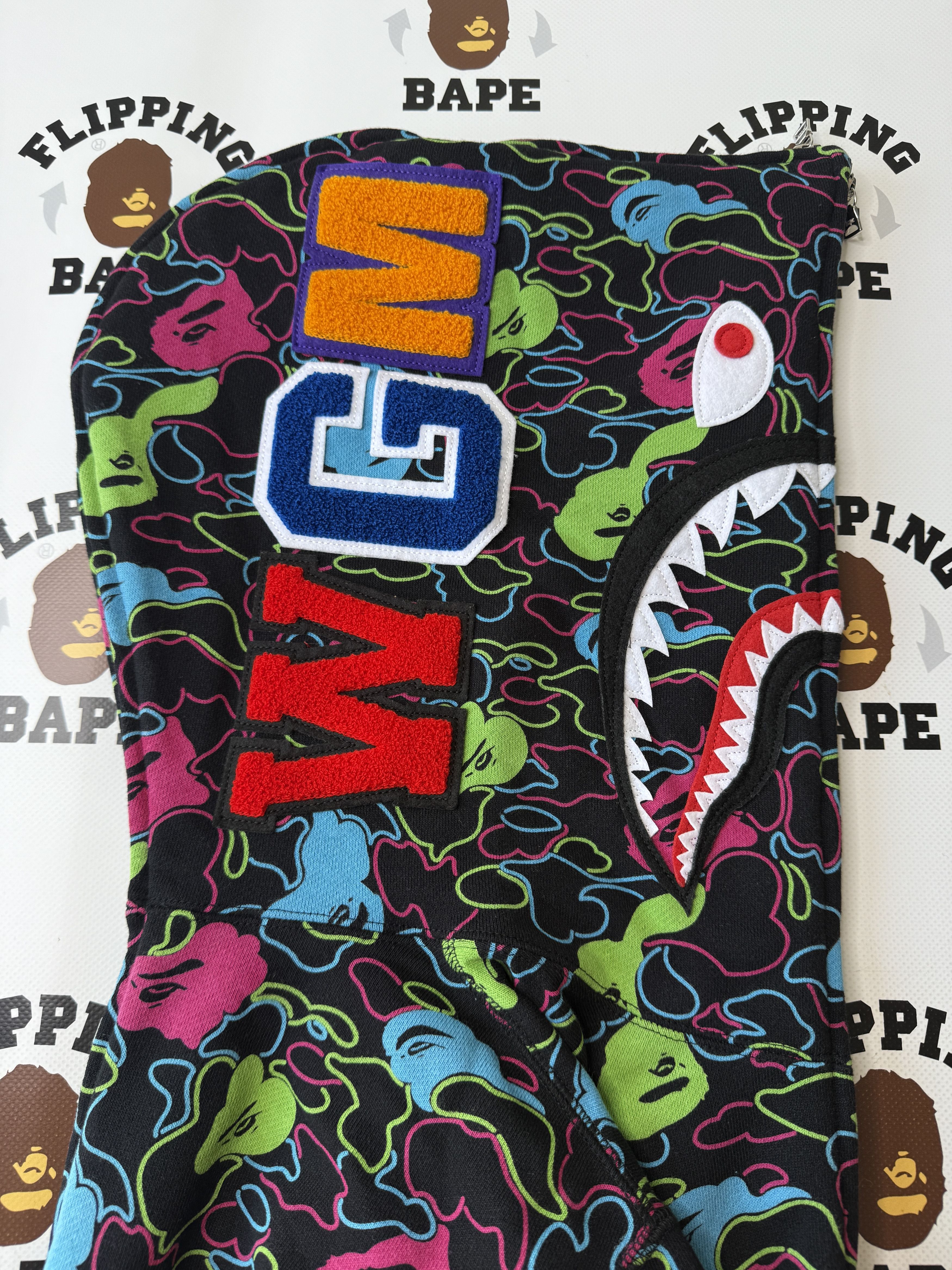 Bape BAPE LAS VEGAS SEPARATE SHARK FULL ZIP HOODIE Size US M / EU 48-50 / 2 - 5 Thumbnail