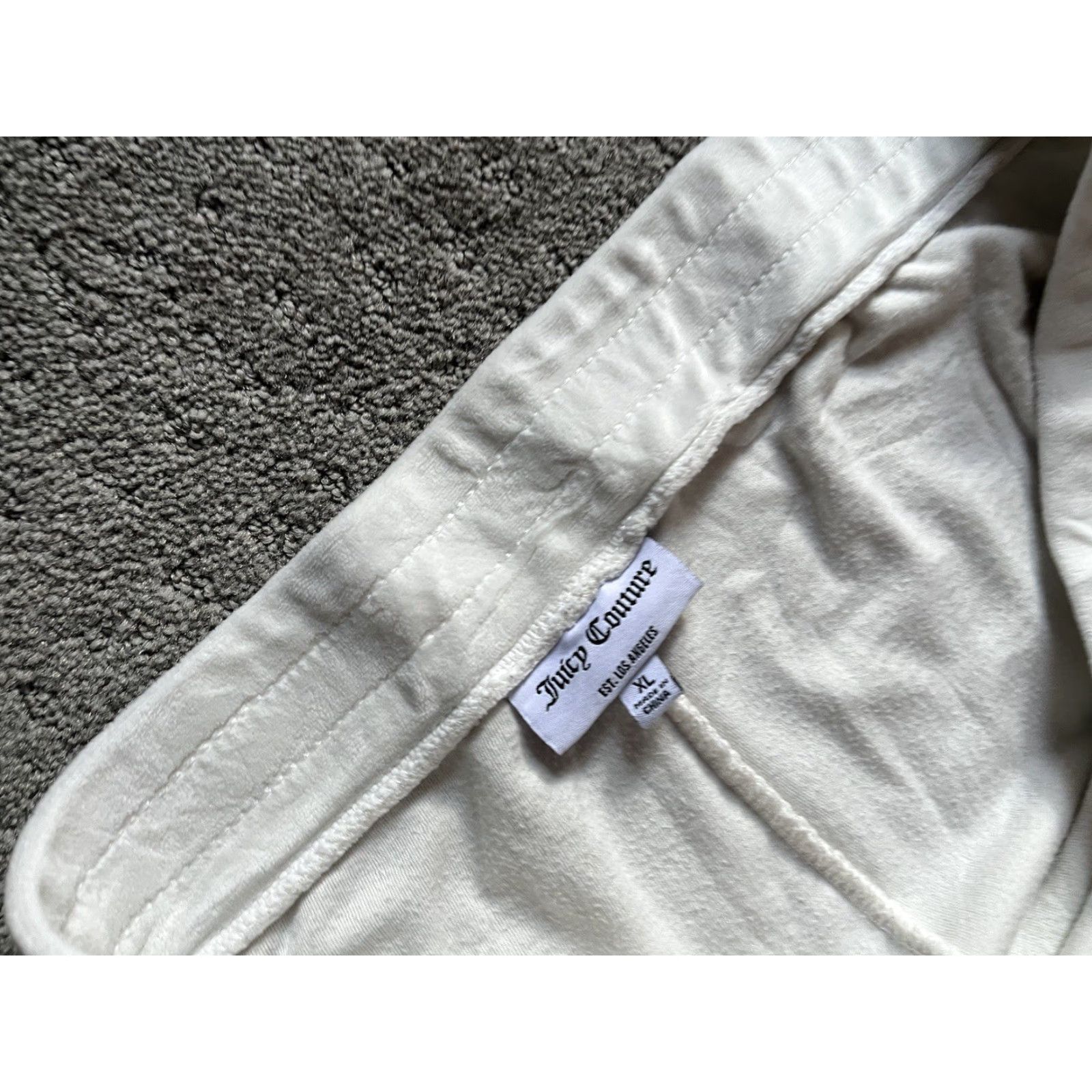 Juicy Couture Juicy Couture Sz XL Velour Lounge Pants White Bling Spell Out Flares Retro Y2K Size 40" / US 18 - 5 Thumbnail