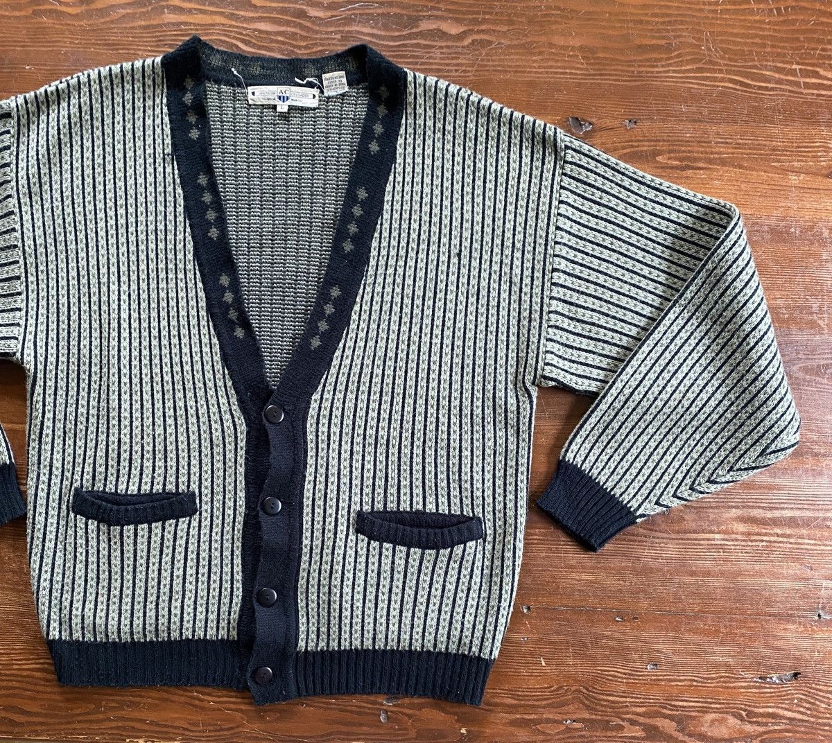 Vintage Vintage 70’s American Crusader Striped Knit Cardigan Sweater Size US L / EU 52-54 / 3 - 1 Thumbnail