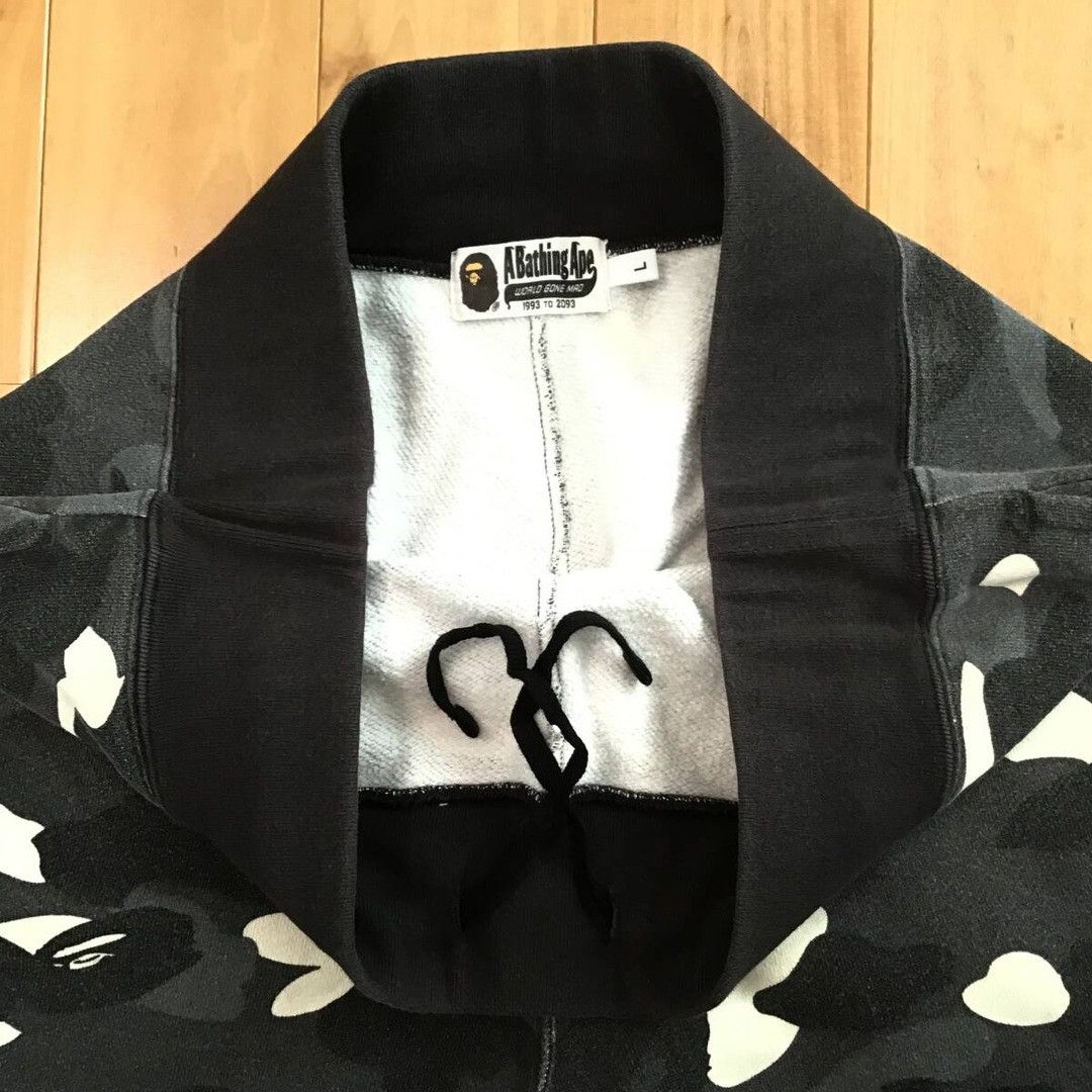 Bape 💫Glow in the dark💫 BAPE city camo sweat shorts ★size L Size US 34 / EU 50 - 8 Thumbnail