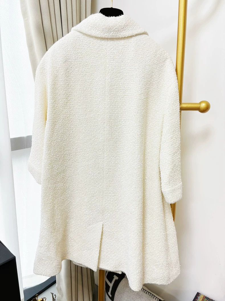 Chanel Chanel 22S popular white soft tweed four-pocket silhouette Size XS / US 0-2 / IT 36-38 - 3 Thumbnail