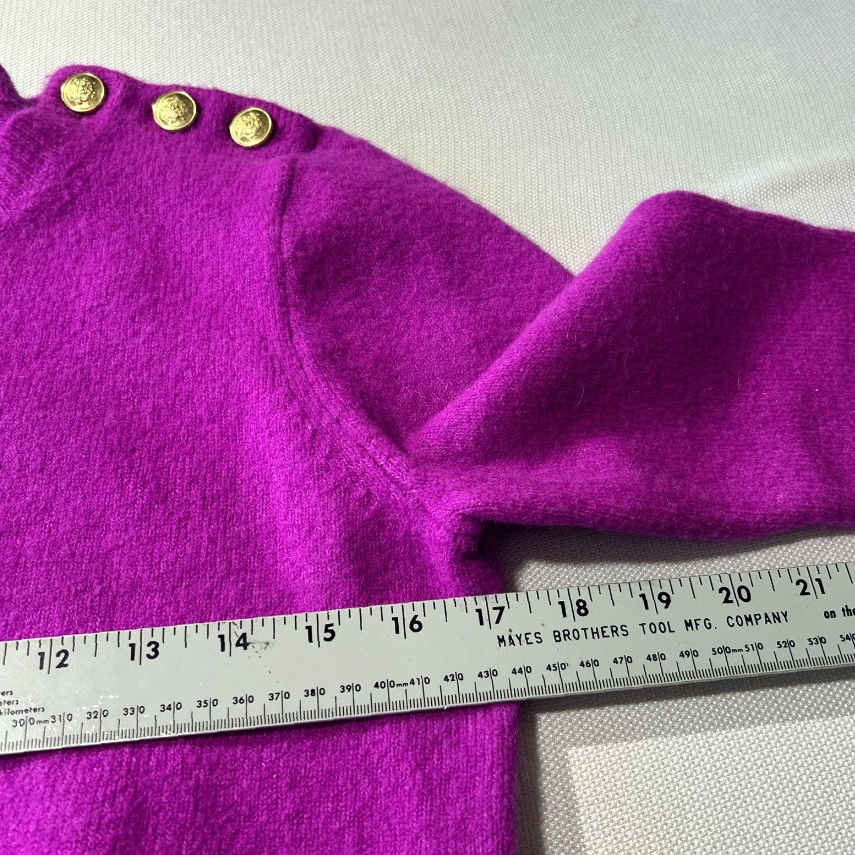 J.Crew J. Crew Crew Sweater Womens M Crew Neck Shoulder Buttons Merino Wool Alpaca Pink Knit Pullover Slim All Seasons Casual Womens Size M / US 6-8 / IT 42-44 - 4 Thumbnail