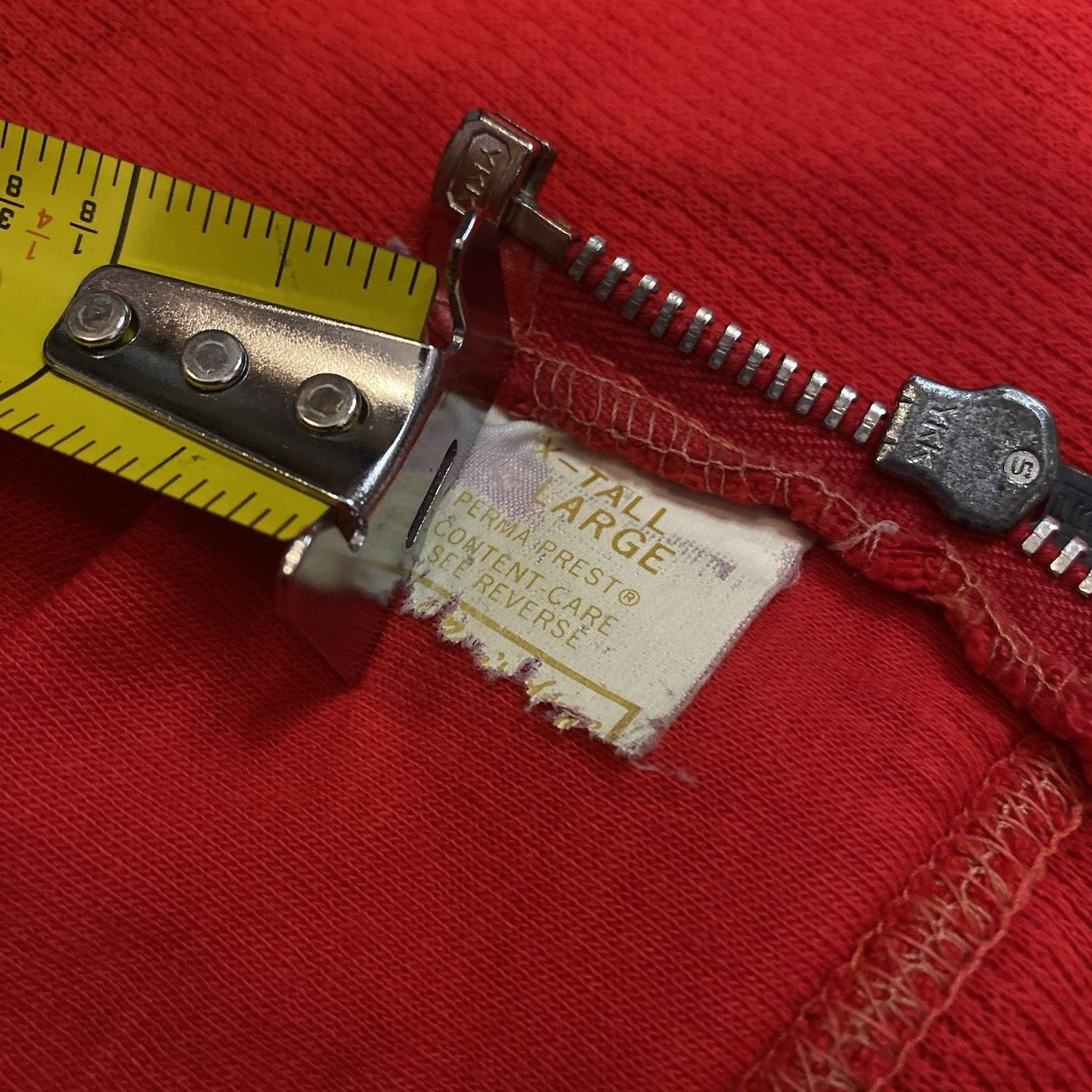 Other RARE Vintage 70s Custom Snoopy Flexing Red Repaired ZipUp Ho Size US L / EU 52-54 / 3 - 8 Thumbnail