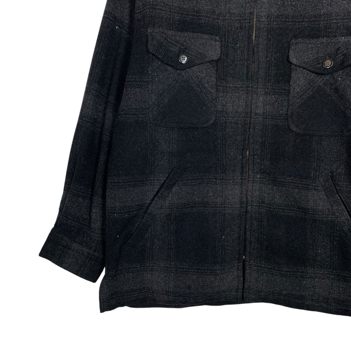 Vintage 90’s Workwear Black Checked Flannel Chore Jacket #2830-C128 Size US M / EU 48-50 / 2 - 5 Thumbnail