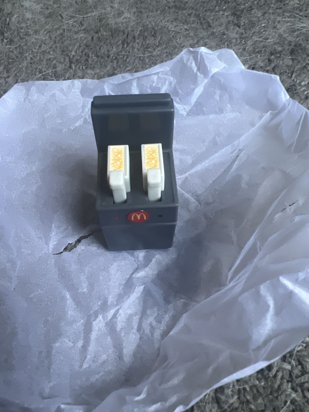 Hypebeast 2025 Lil McDonald’s Fryer Miniature Size ONE SIZE - 3 Thumbnail