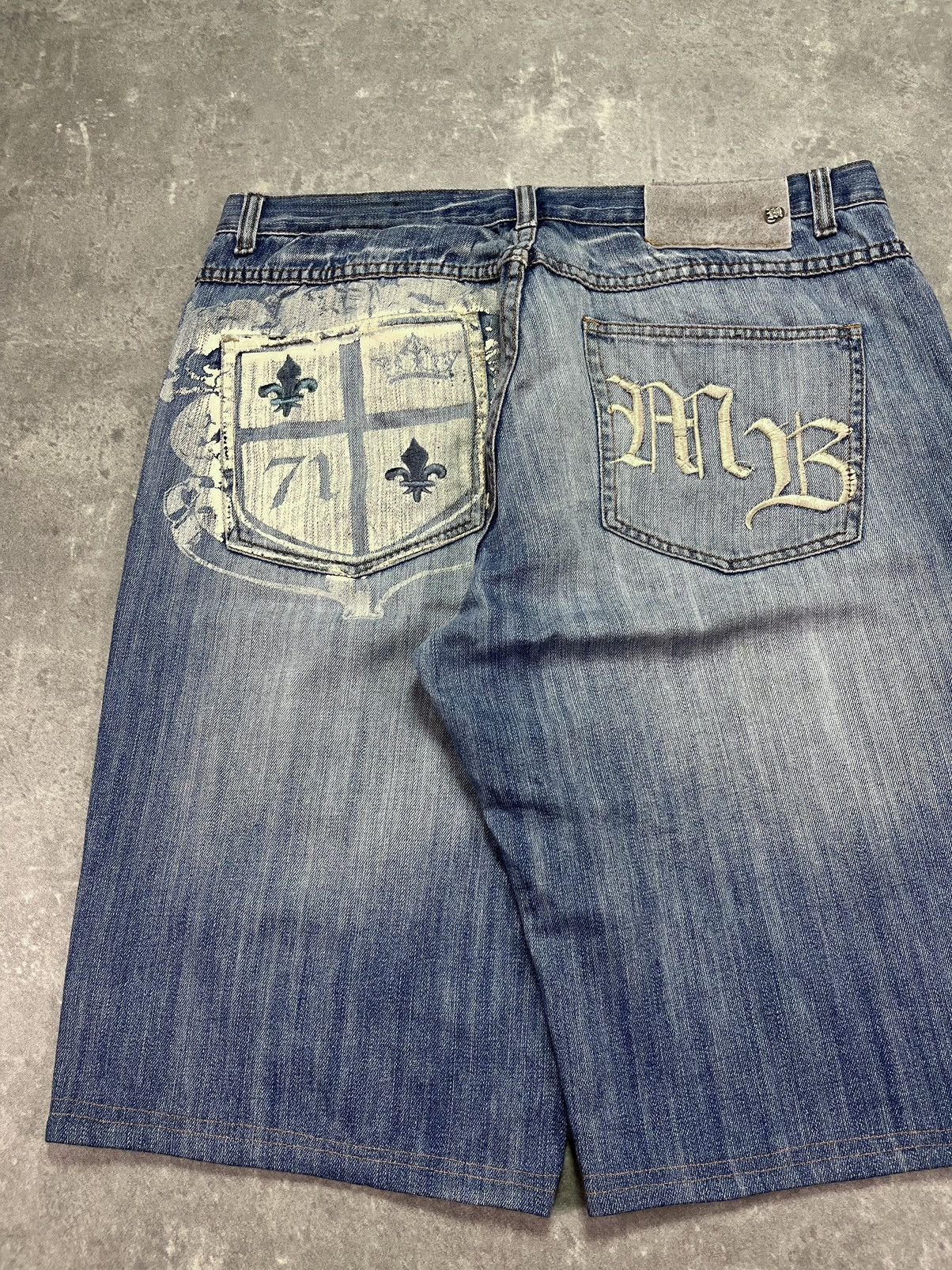 Makaveli Makaveli Fleur De Lis Printed Baggy Denim Shorts Jorts 36 Size US 36 / EU 52 - 9 Thumbnail