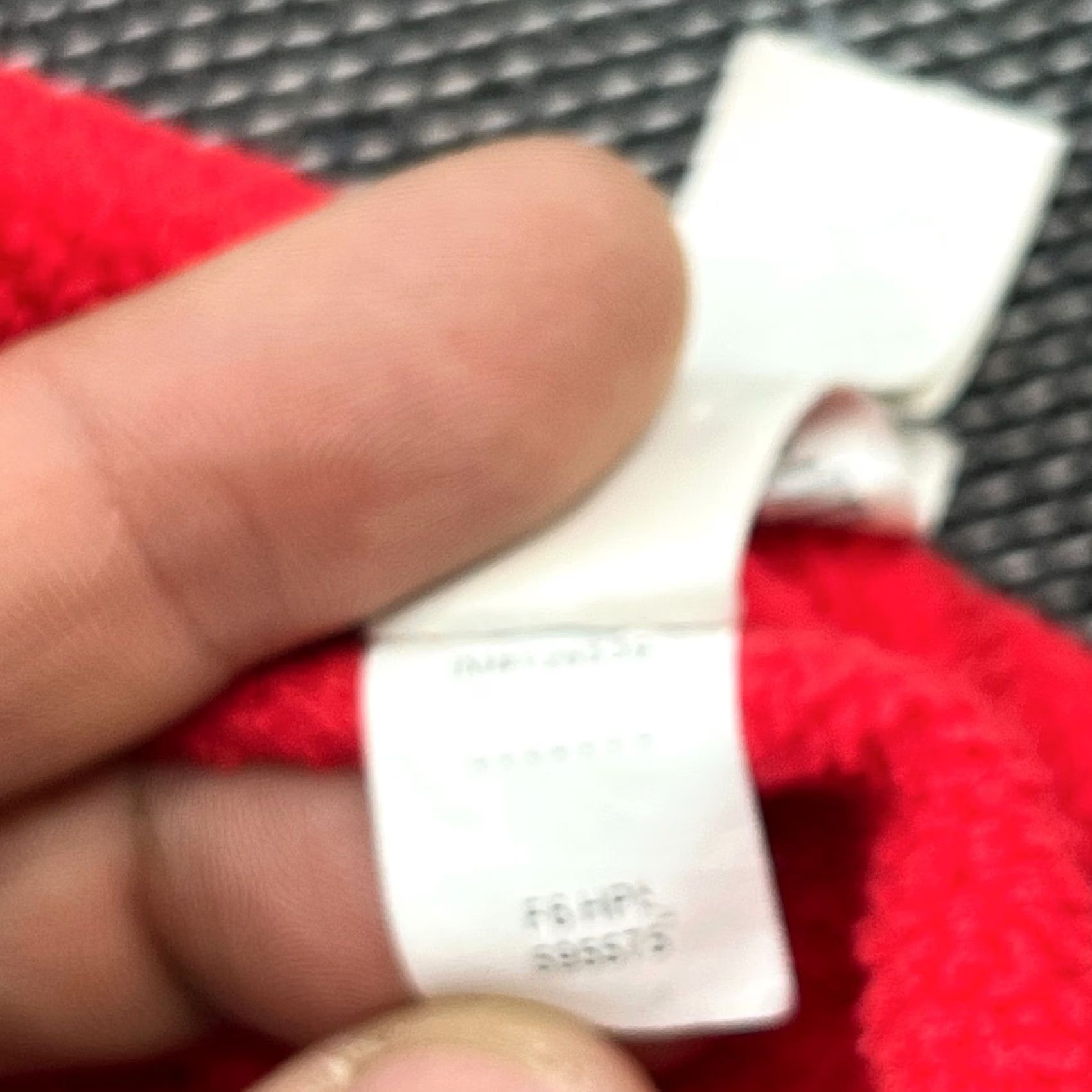Nike VINTAGE Nike ACG Beanie Hat Skull Cap Softshell Red Winter OSFM Unisex Adults Knit Hat Adidas Size ONE SIZE - 6 Thumbnail