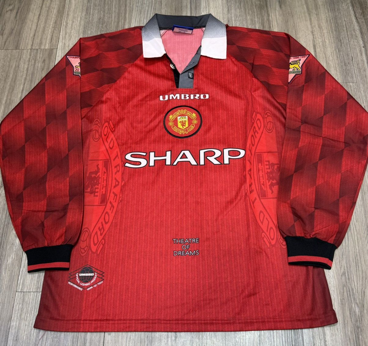 Umbro Manchester united 96/98 L/S home shirt #15 Poborsky Size US L / EU 52-54 / 3 - 1 Thumbnail