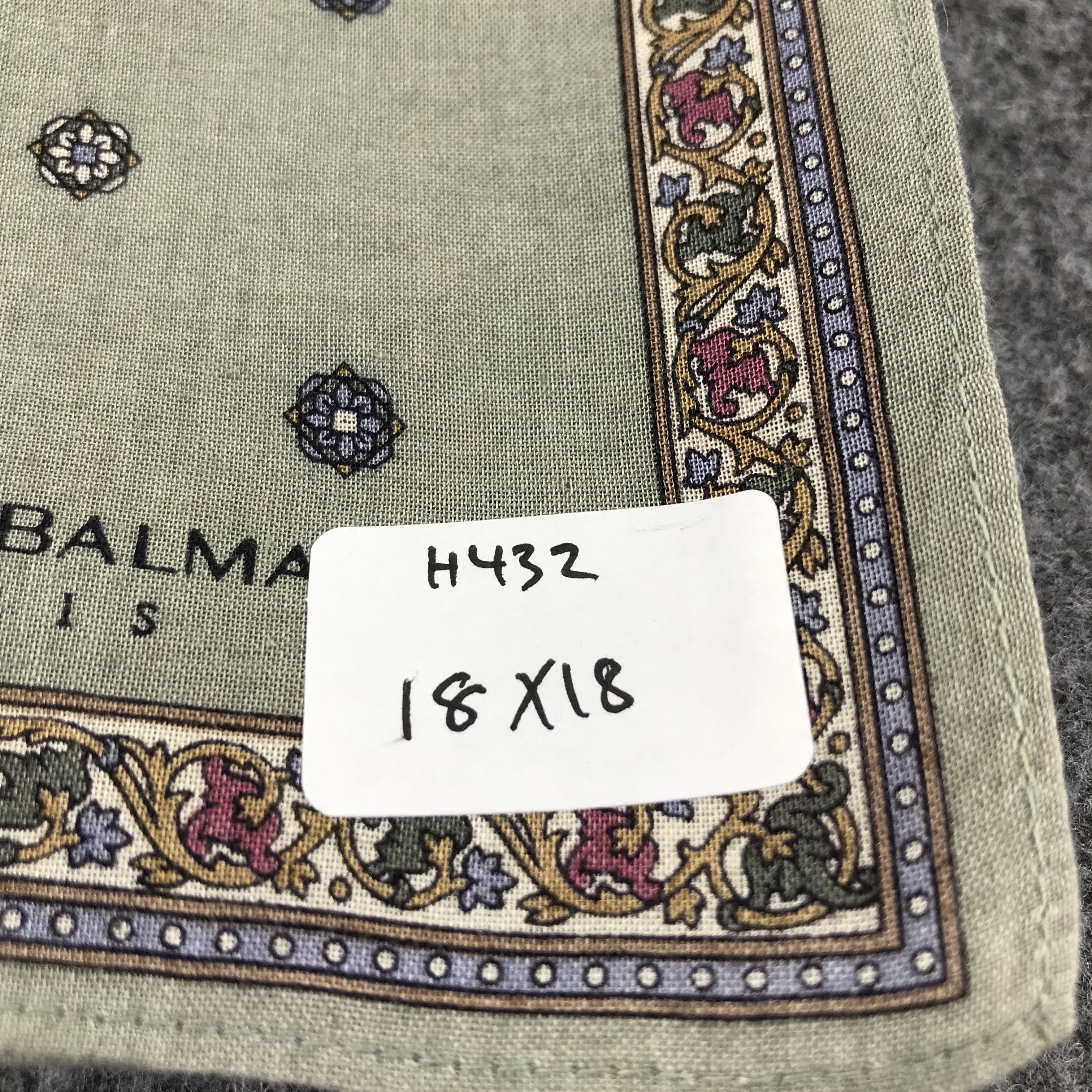 Pierre Balmain Pierre Balmain Handkerchief Neckerchief Bandana H432 Size ONE SIZE - 8 Thumbnail