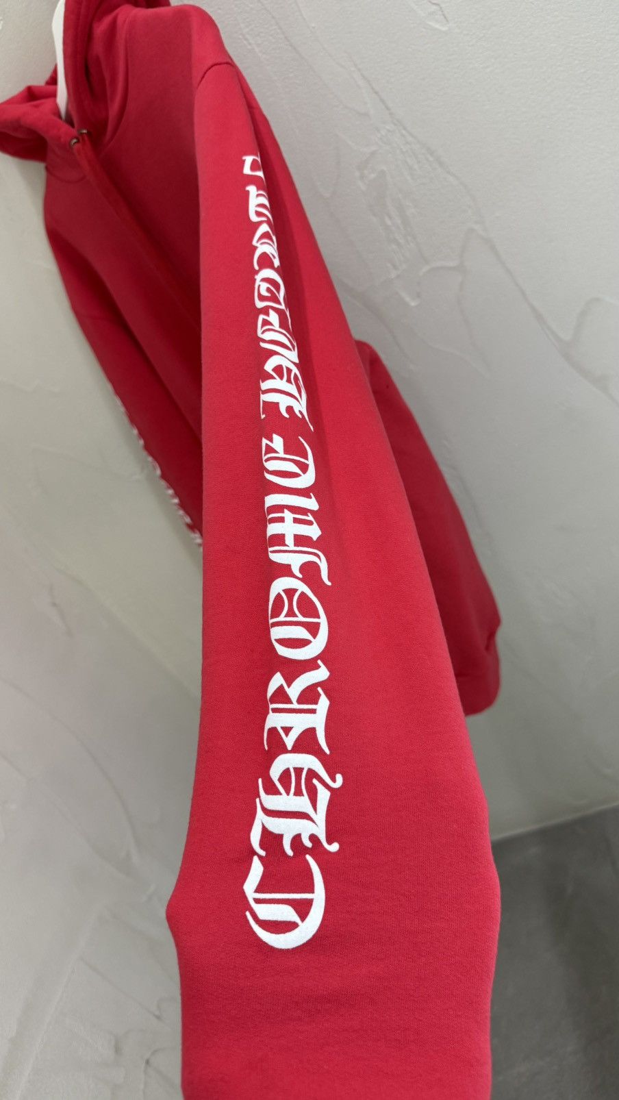 Chrome Hearts CHROME HEARTS SCROLL LOGO HOODIE 'RED' Size US M / EU 48-50 / 2 - 5 Thumbnail