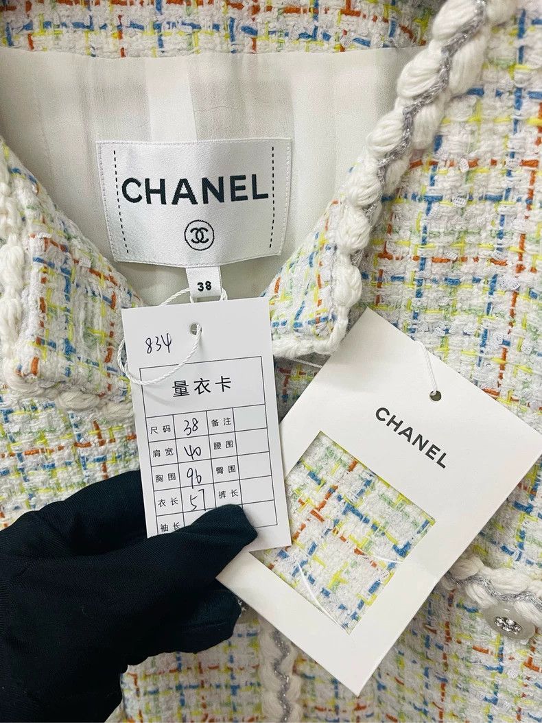 Chanel Chanel 25C early spring white tweed tweed jacket 2504-Nexta Size XS / US 0-2 / IT 36-38 - 3 Thumbnail