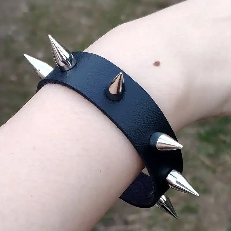 Japanese Brand × Vintage Black Leather Wristband Bracelet Cuff gothic bar (black) Size ONE SIZE - 1 Thumbnail