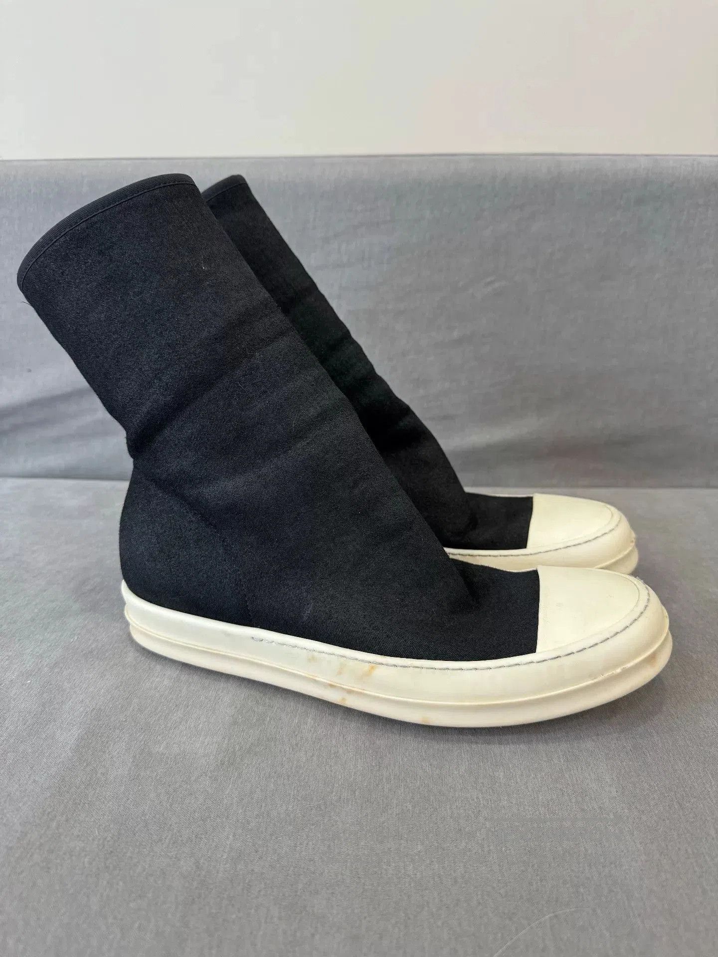 Rick Owens Rick Owens Men's Waxed Boots Size 42. Size US 9 / EU 42 - 2 Thumbnail