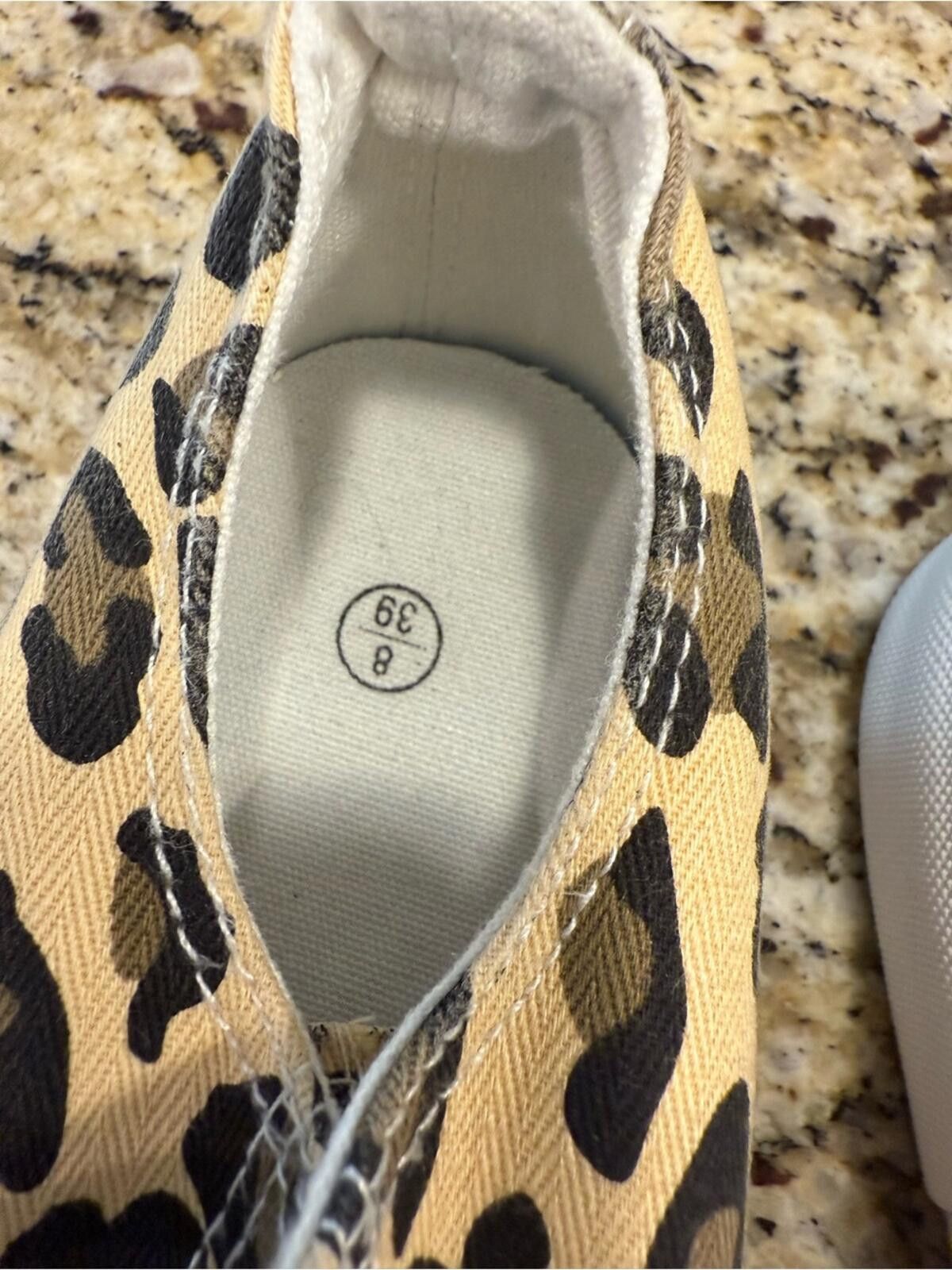 Other Unisex leopard print sneakers women’s SZ 8 Men’s 6 Size US 7.5 / IT 37.5 - 6 Thumbnail