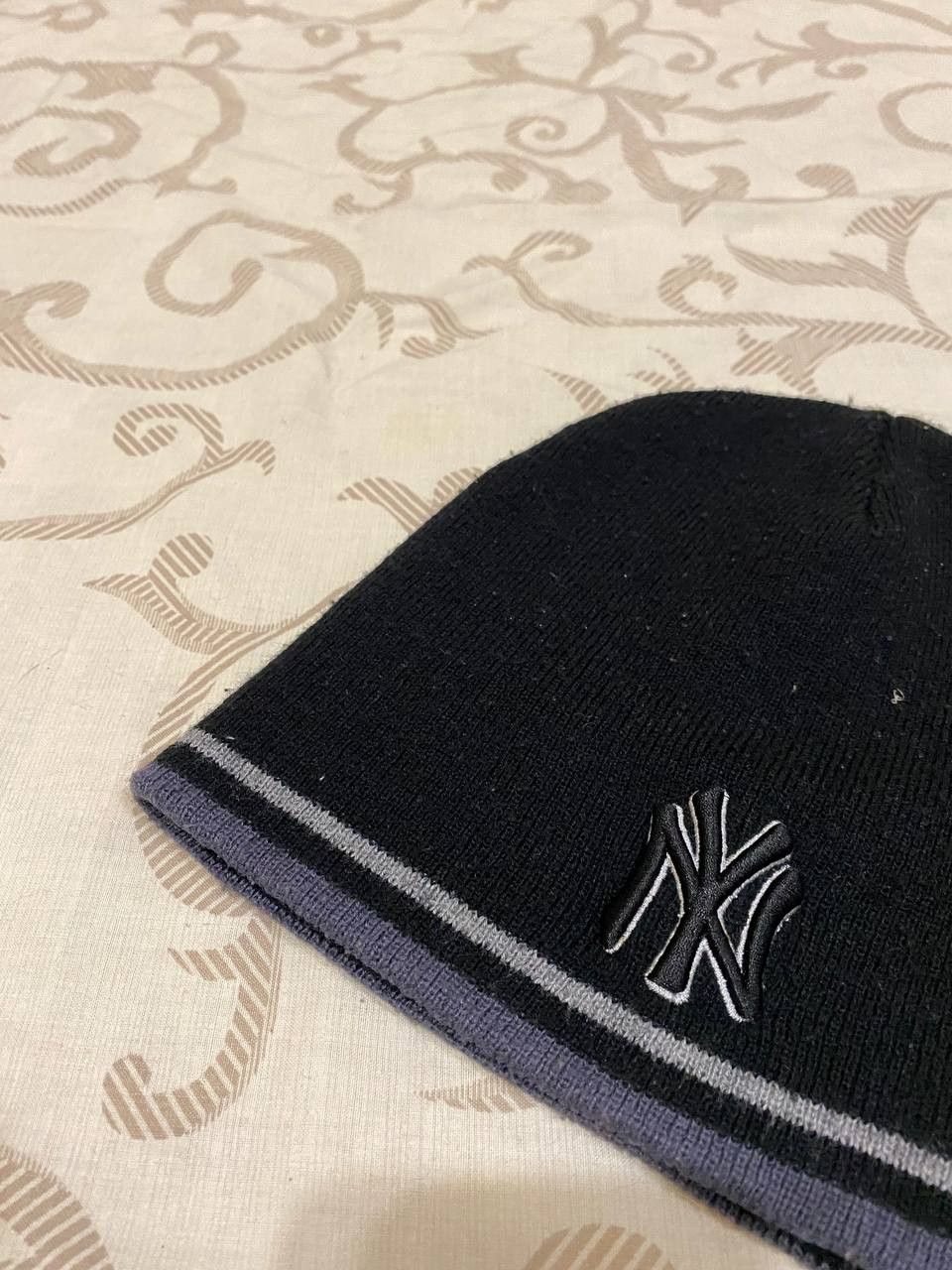 New York Yankees New York Yankees Black Knit Beanie Skull Cap Hat Size ONE SIZE - 3 Thumbnail