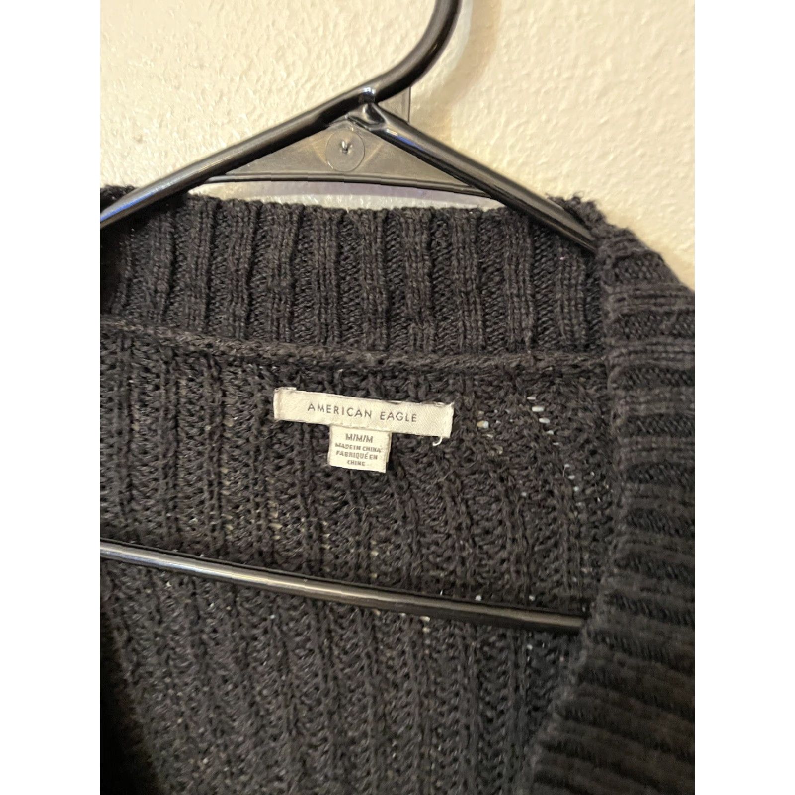 American Eagle Outfitters VINTAGE American Eagle Women Sweater Pullover V-Neck Long Sleeve Black Knit Casual Fall Winter 90s Fashion Women's Size M / US 6-8 / IT 42-44 - 3 Thumbnail