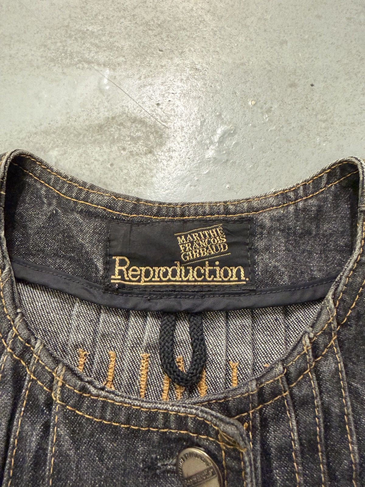 Marithe + Francois Girbaud Marithé + François Girbaud Reproduction Cropped Denim Jacket Size S / US 4 / IT 40 - 5 Thumbnail