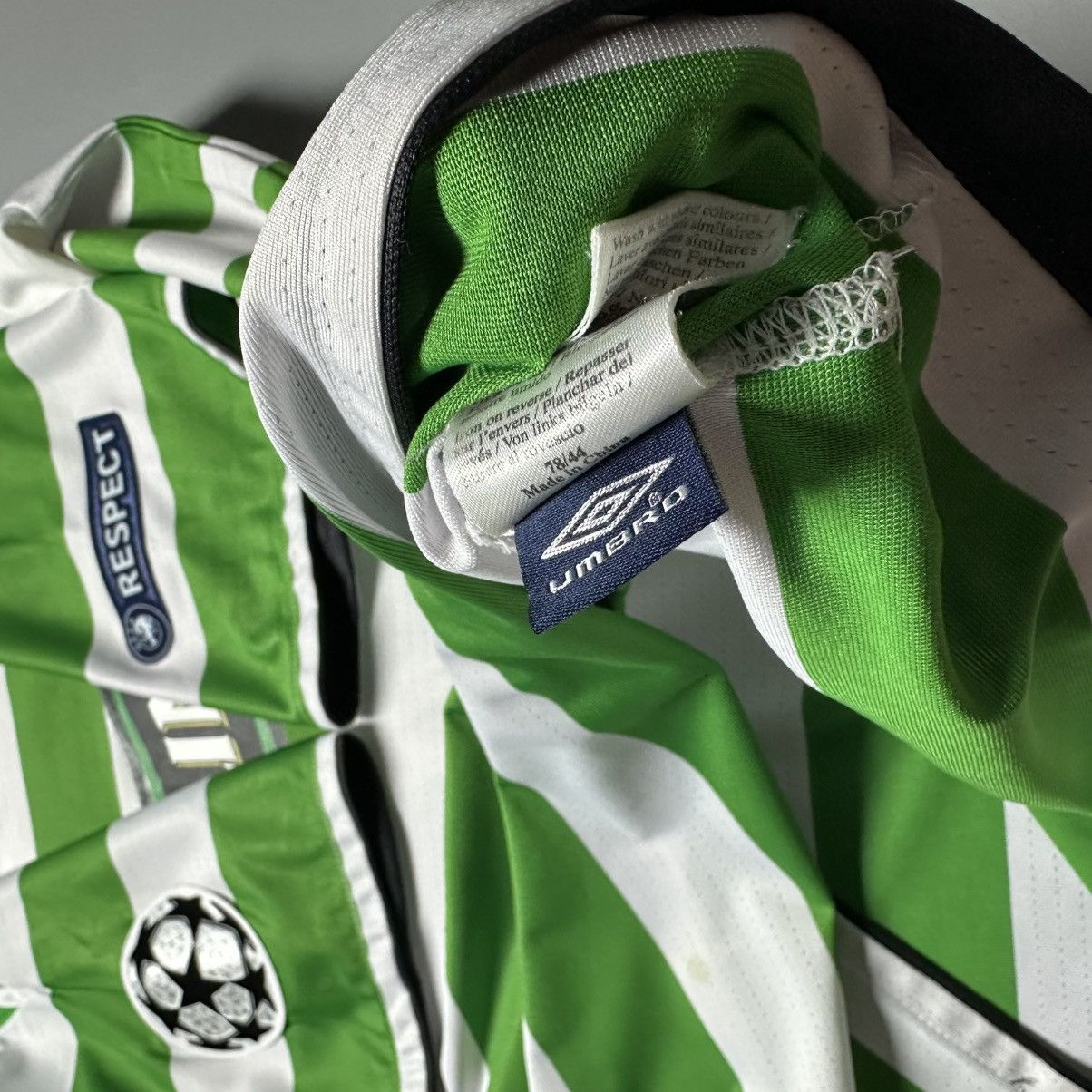 Umbro CELTIC UMBRO 2004/2005 FOOTBALL HOME JERSEY #7 LARSSON Size US XL / EU 56 / 4 - 17 Thumbnail