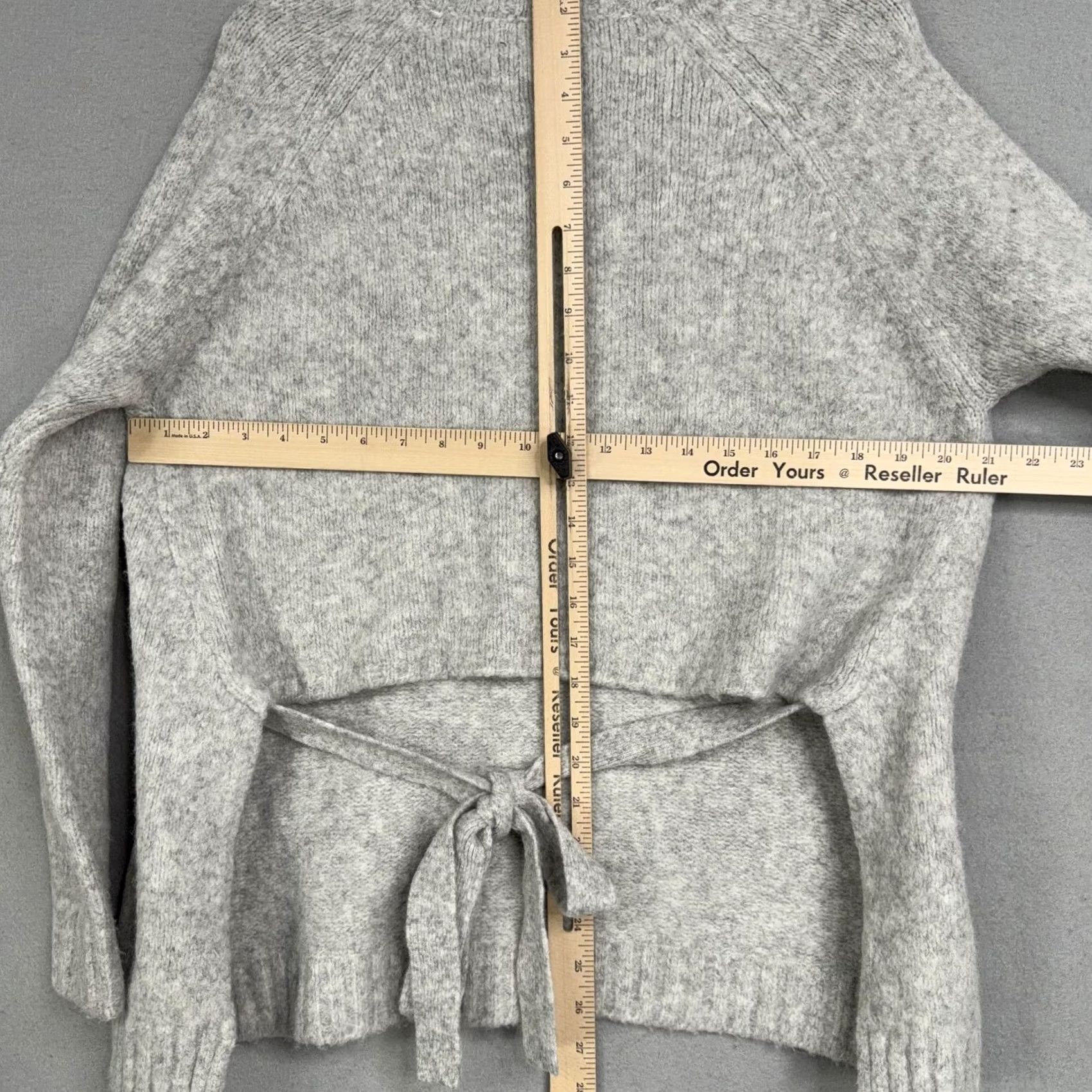 Vintage BLANKNYC Sweater Womens Large Gray Mock Neck Back Tie Bow Hem Knit Pullover Size L / US 10 / IT 46 - 6 Thumbnail