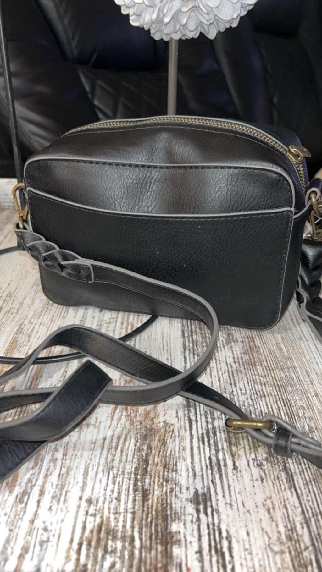 The Unbranded Brand Black Crossbody camera Bag Size ONE SIZE - 1 Thumbnail