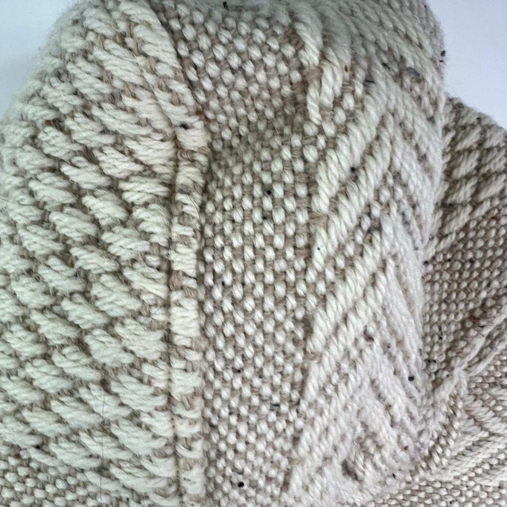 Vintage Weavers Irish Wool Hooded Jacket Womens Size L Ivory Geometric Classic Fall Winter Size L / US 10 / IT 46 - 3 Thumbnail