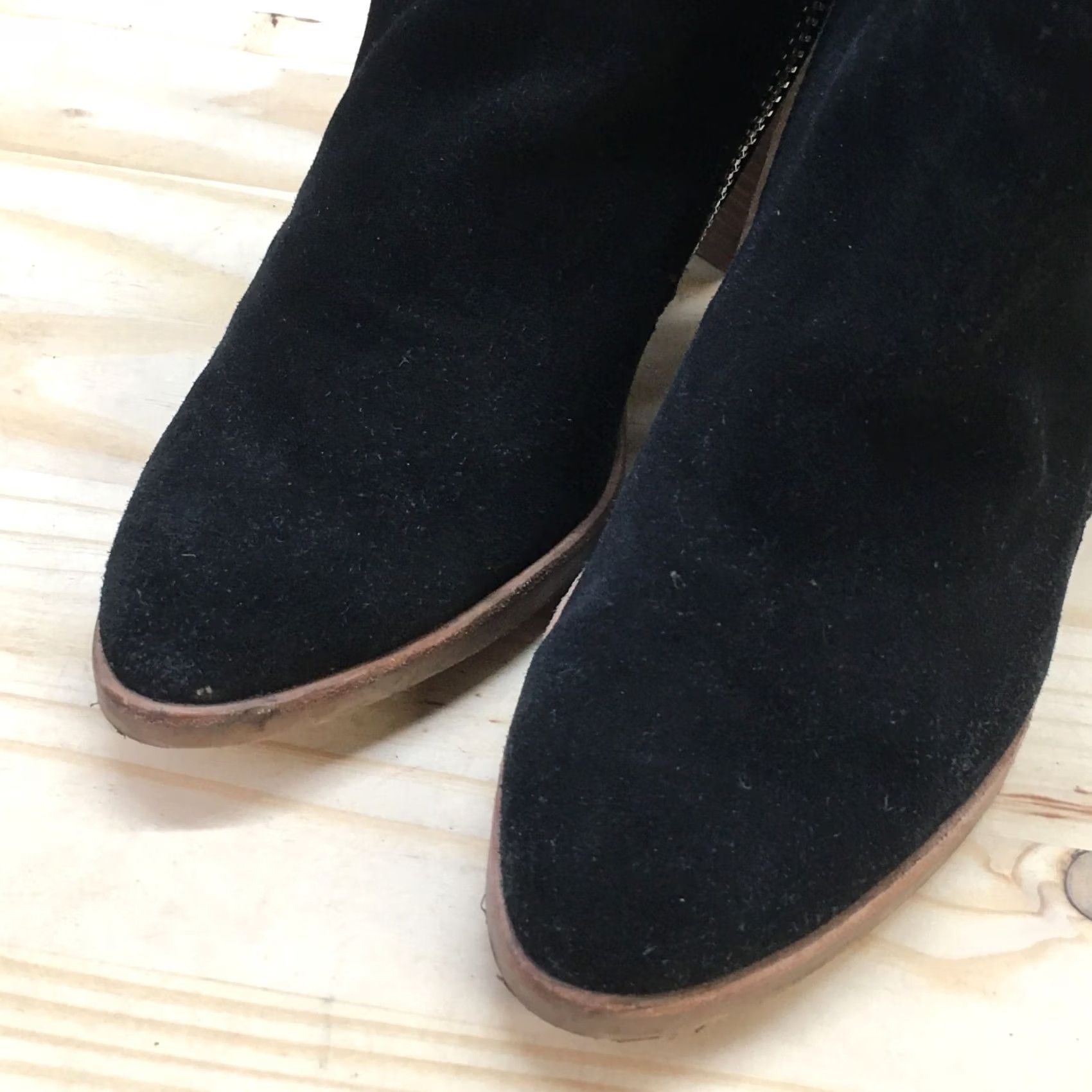Dolce Vita Dolce Vita Boots Womens 9 Ankle Booties Block Heels Casual Black Leather Zipper Shoes Size US 9 / IT 39 - 4 Thumbnail