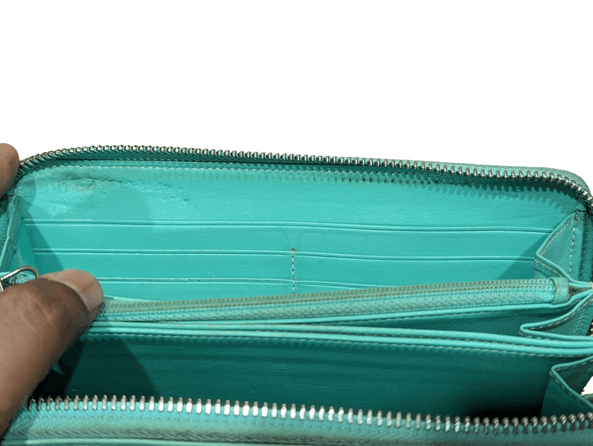 Tiffany & Co. Tiffany & Co Round Zipper Wallet Purse Size ONE SIZE - 13 Thumbnail