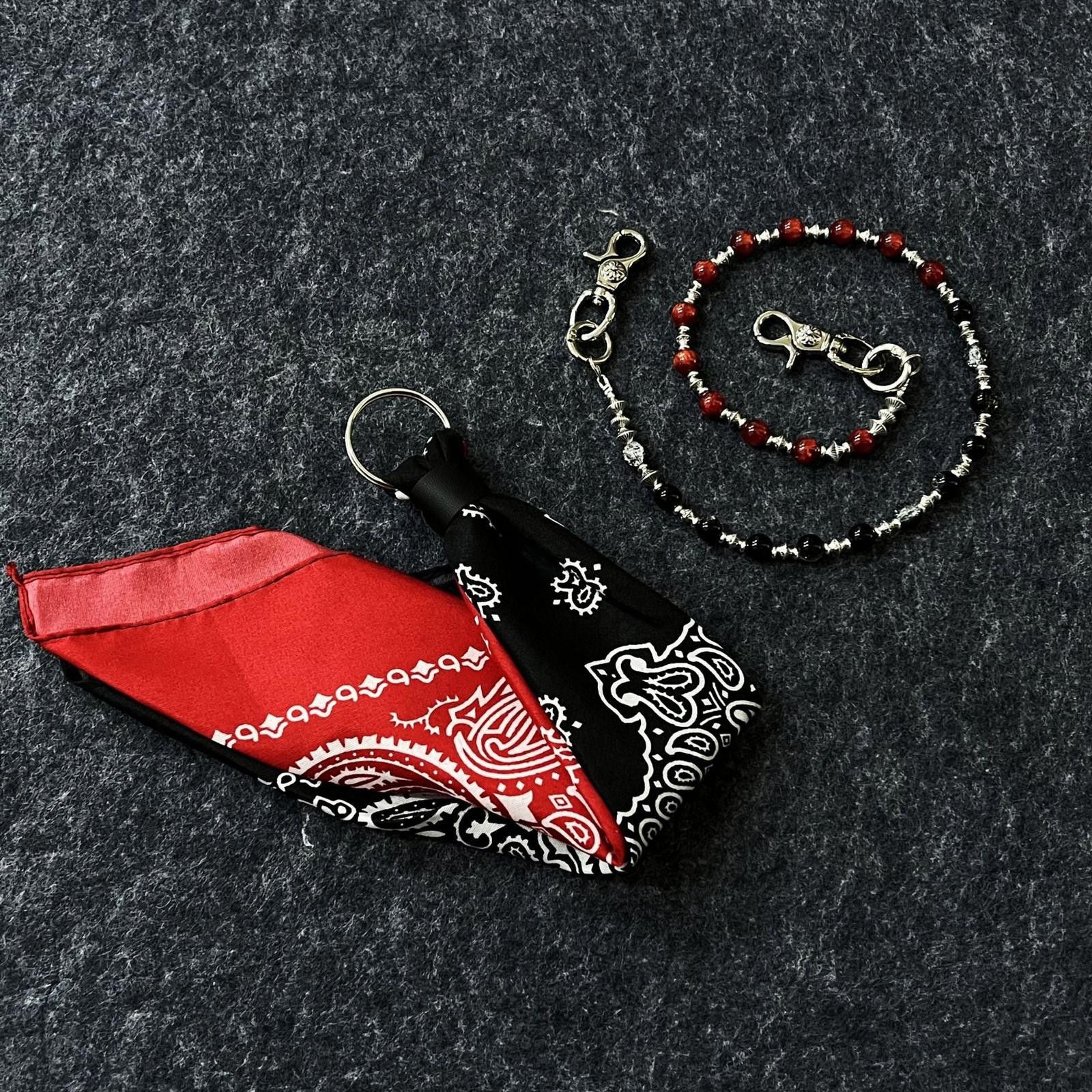 Jewelry Beaded Wallet Chain with Bandana Holder Size ONE SIZE - 3 Thumbnail