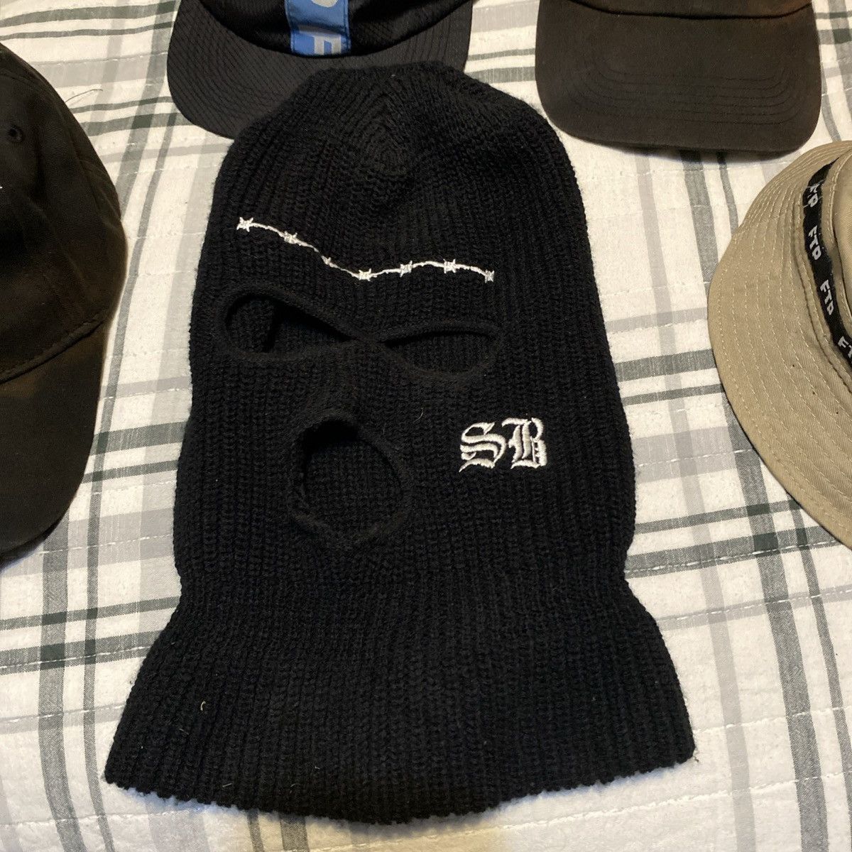 lazyboy Fuck my life黒パーカーMサイズ fuck my lifeパーカー - メルカリ